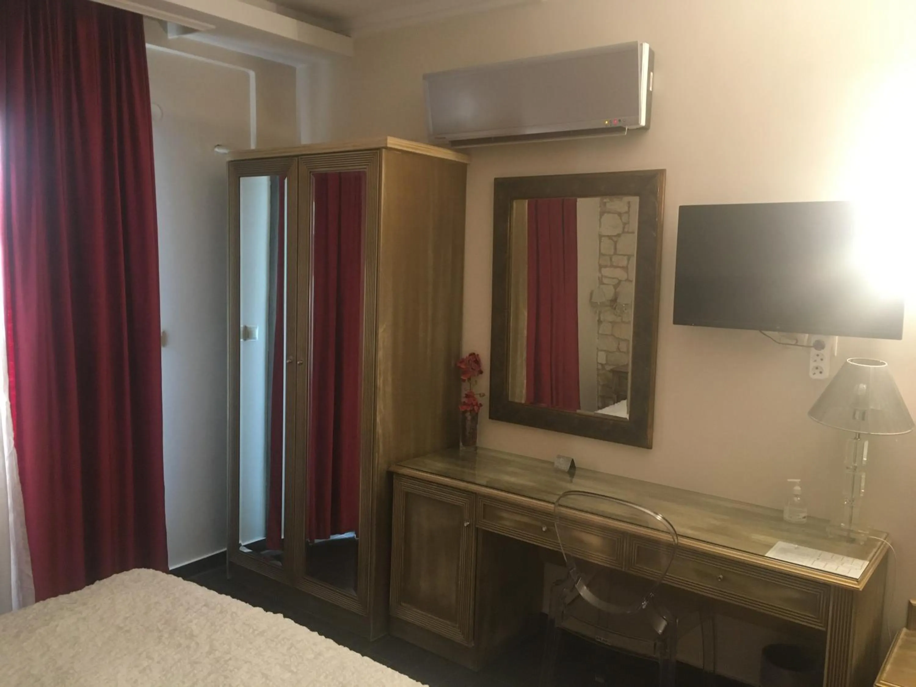 Bed in Diamond River Resort & Spa