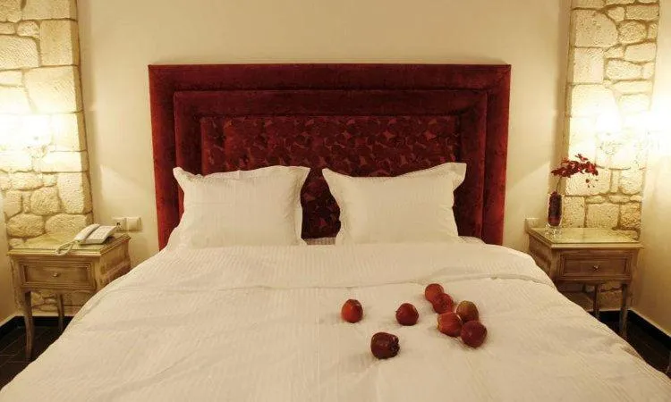 Bed in Diamond River Resort & Spa