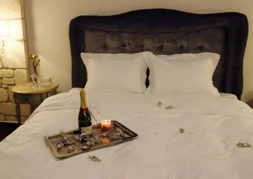 Bed in Diamond River Resort & Spa