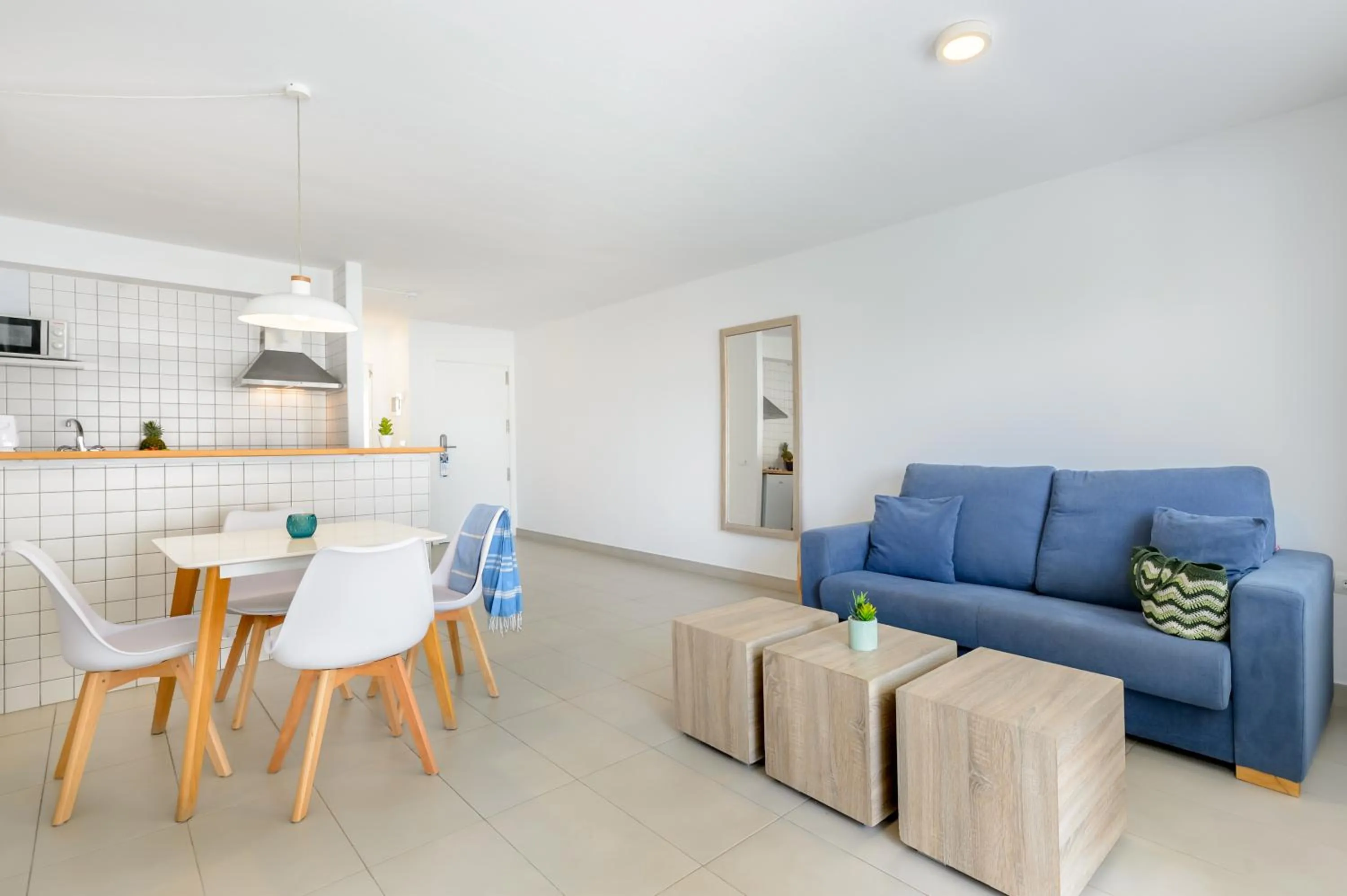 Kitchen or kitchenette in Apartamentos Vibra Riviera