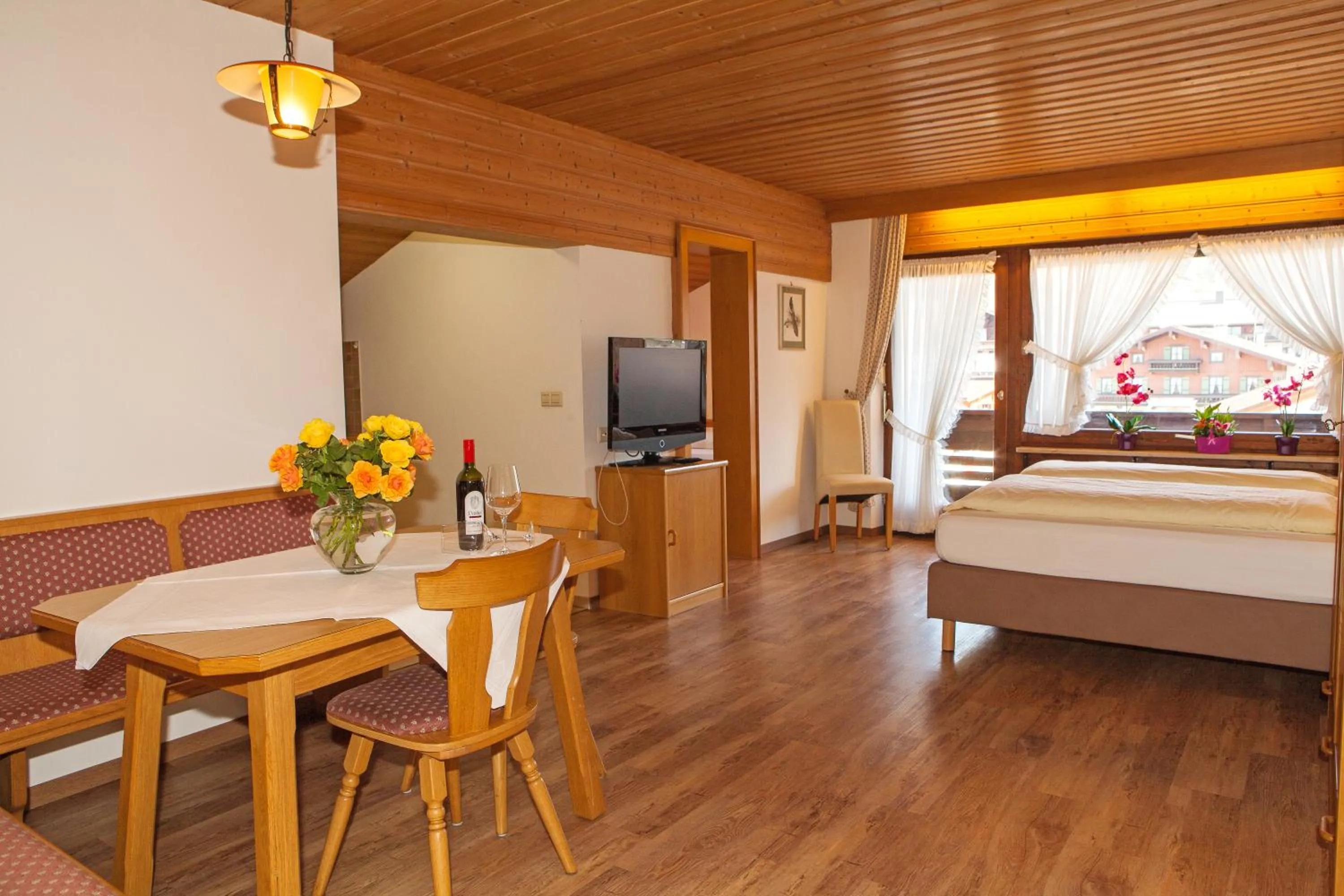 Photo of the whole room, Bed in Hotel Löwen