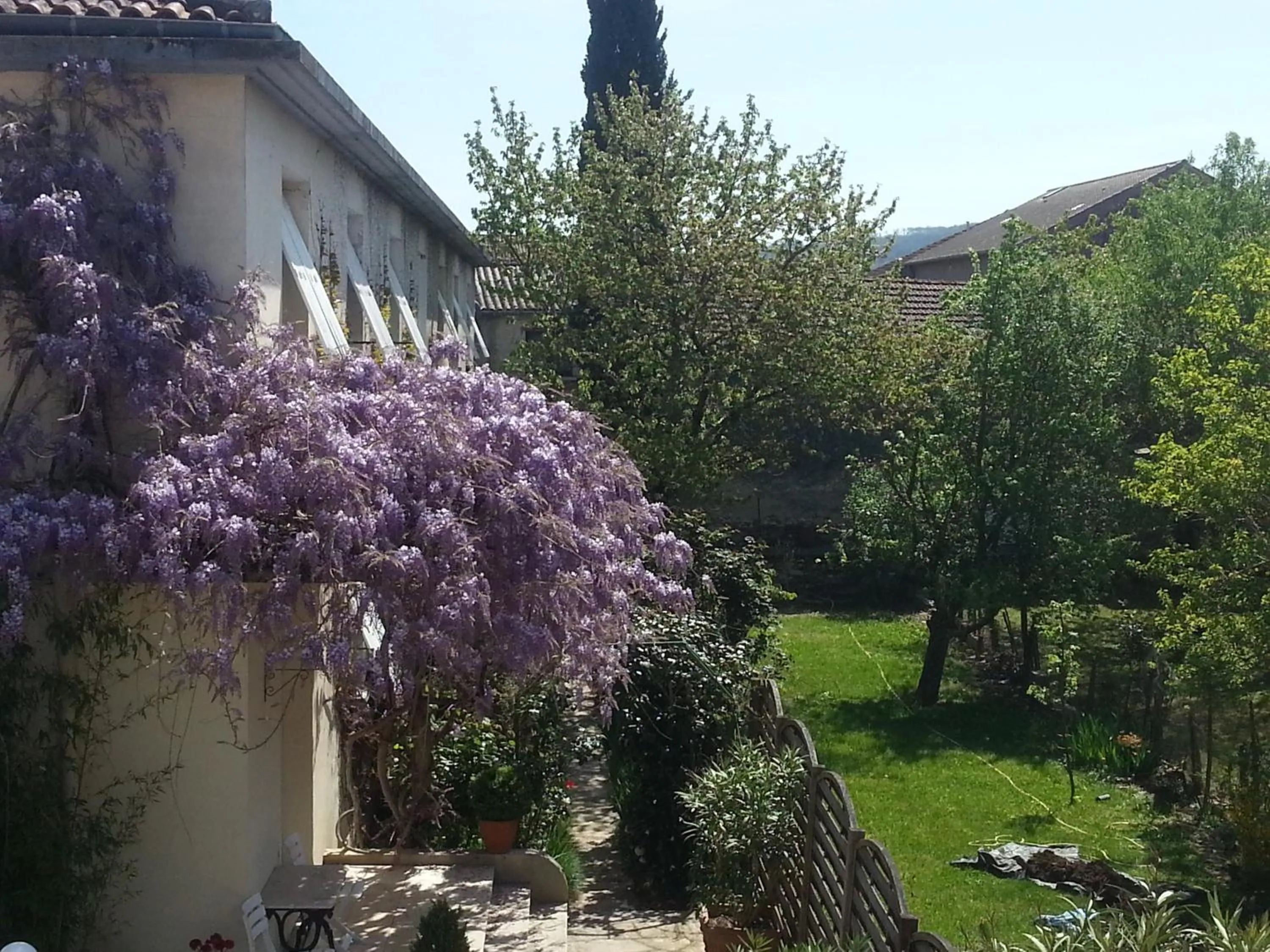 Facade/entrance in Hôtel La Résidence