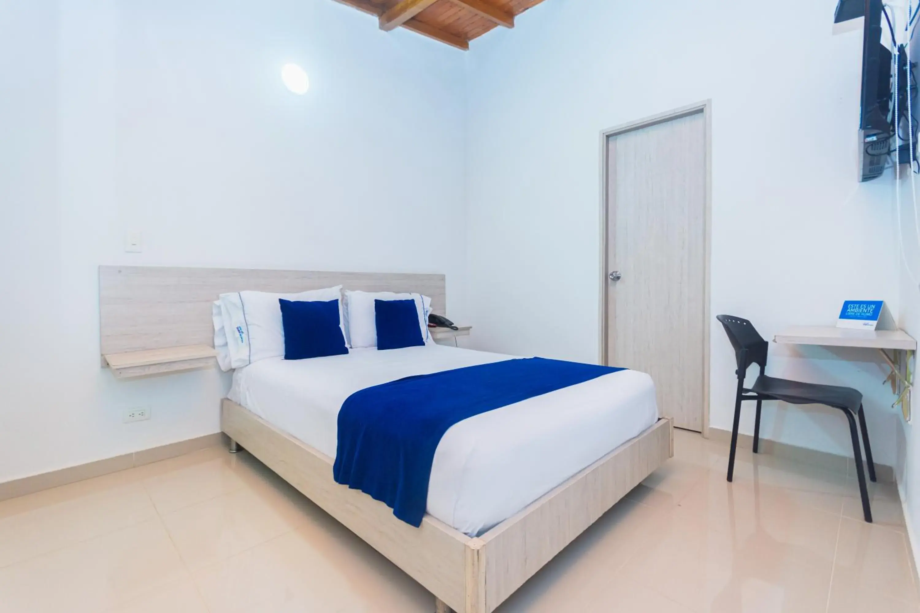 Double Room in Hotel Suite del Parque Double Room in Hotel Suite del Parque