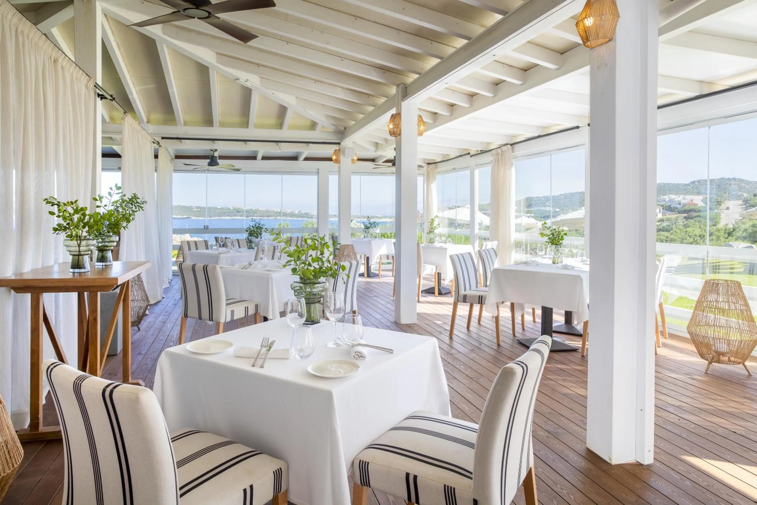 Restaurant/places to eat in Mangia's Santa Teresa Sardinia, Curio Collection by Hilton
