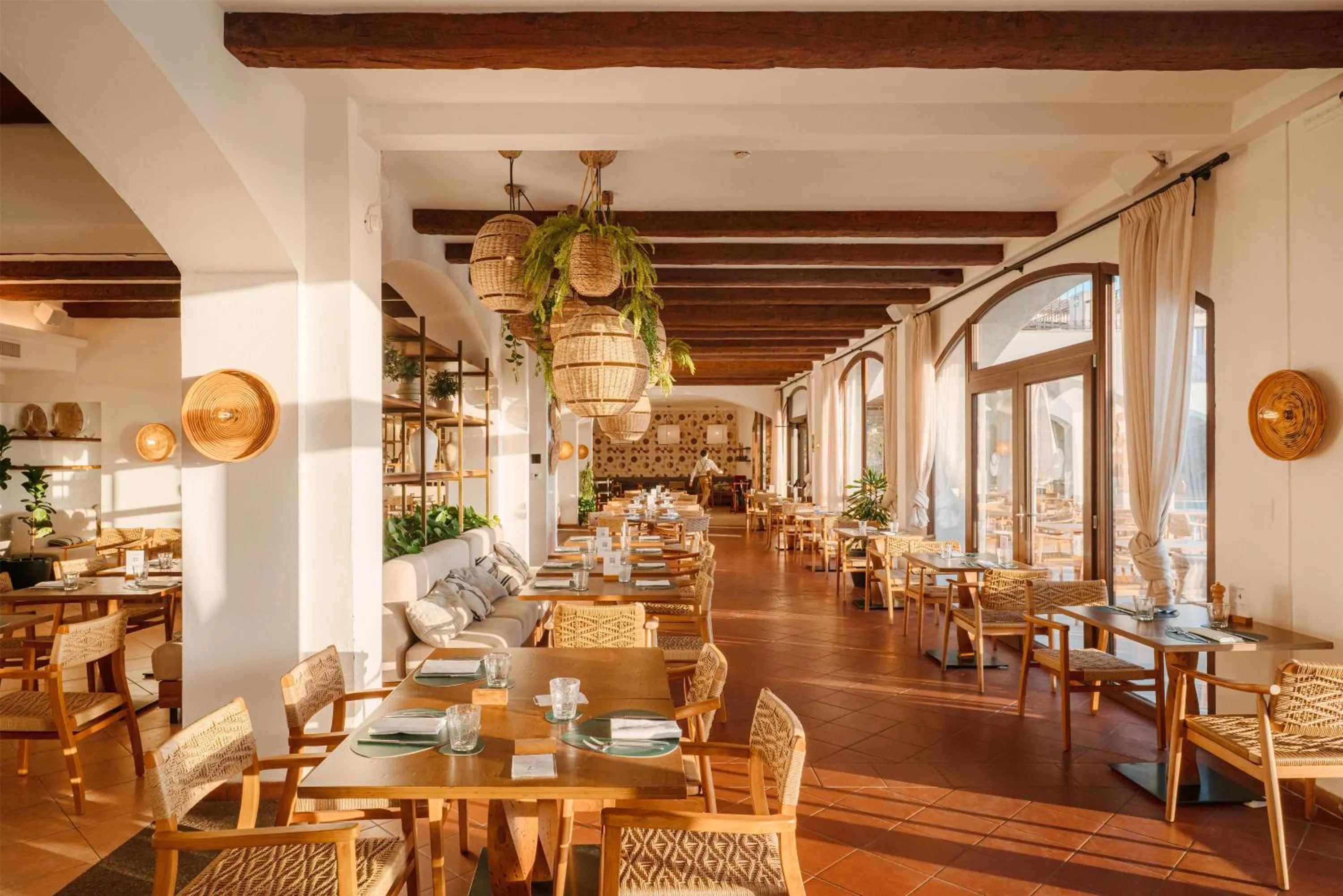 Restaurant/places to eat in Mangia's Santa Teresa Sardinia, Curio Collection by Hilton