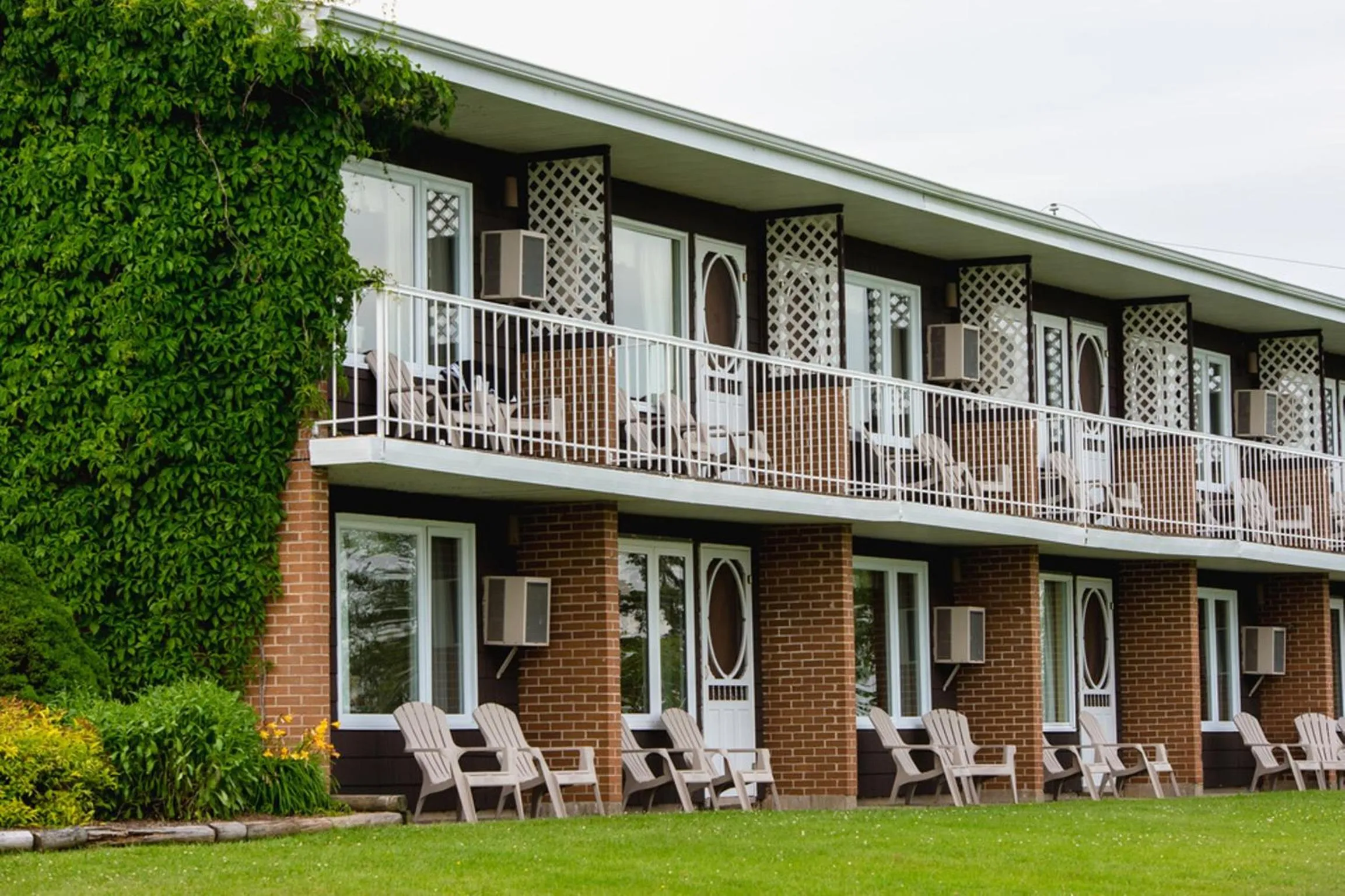 Property building in Silver Dart Lodge