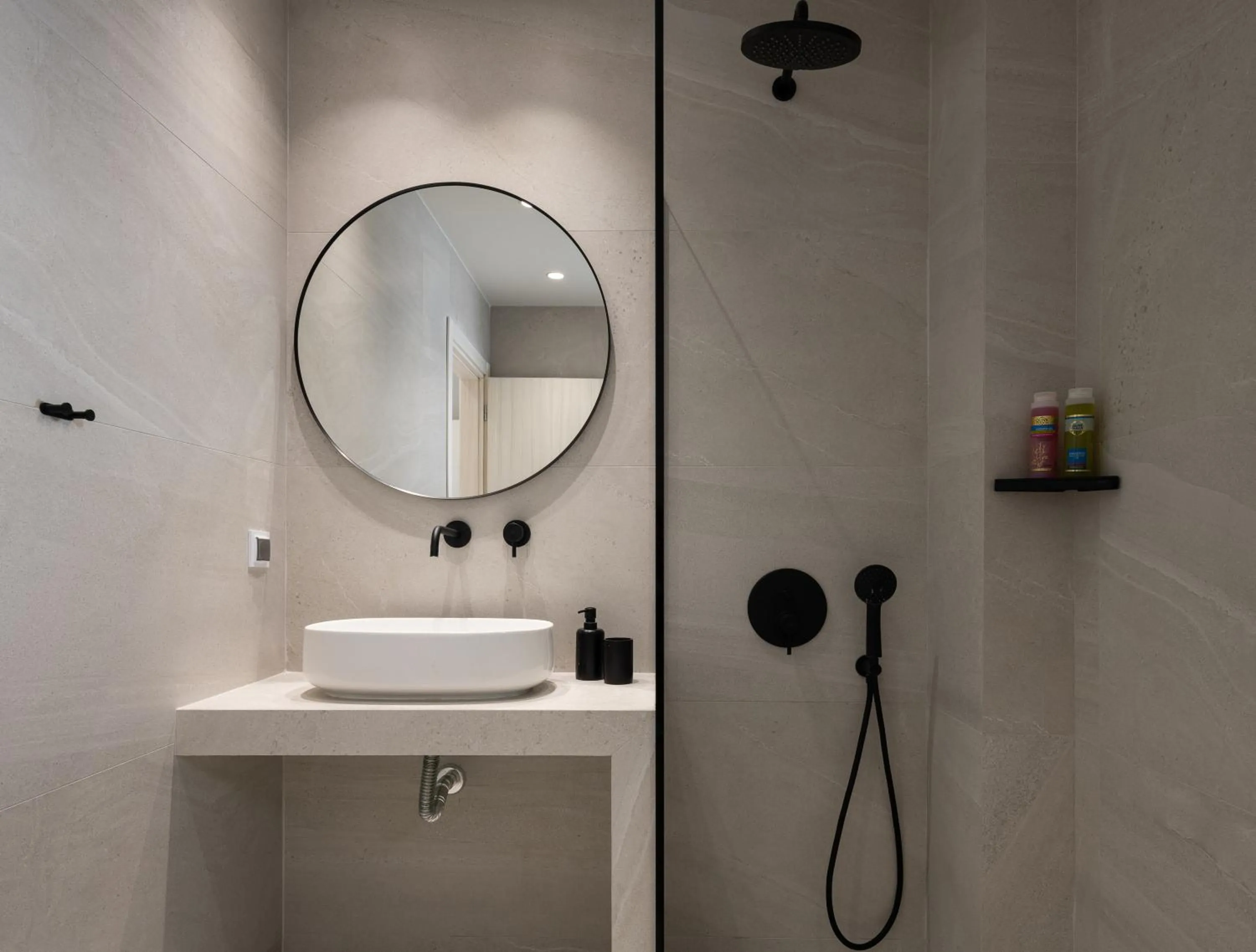 Bathroom in Philoxenia Hotel