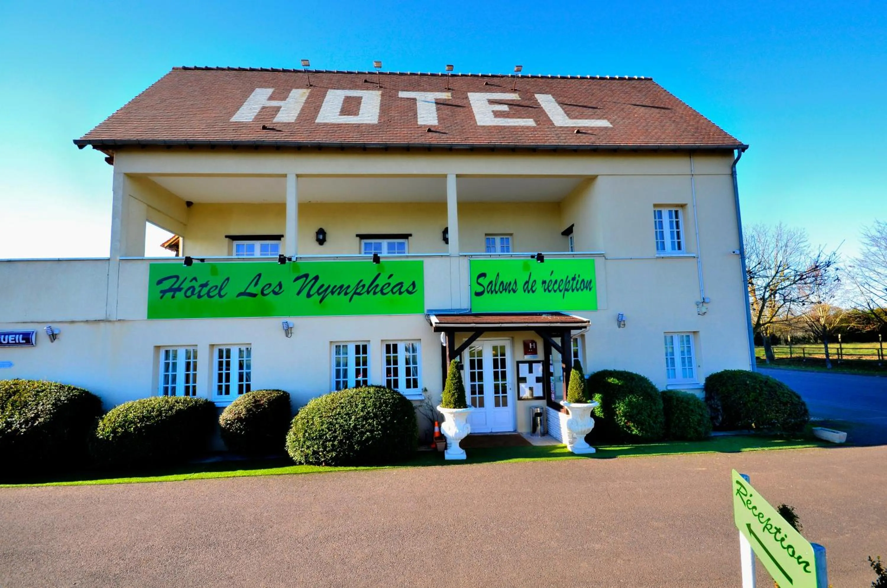 Logis Hôtel Les Nymphéas