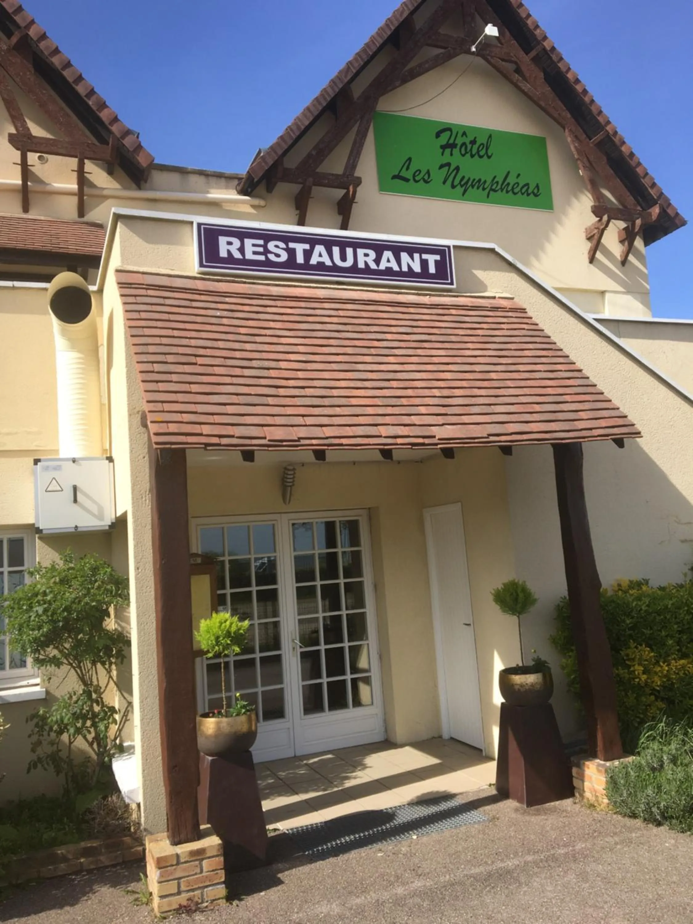 Logis Hôtel Les Nymphéas