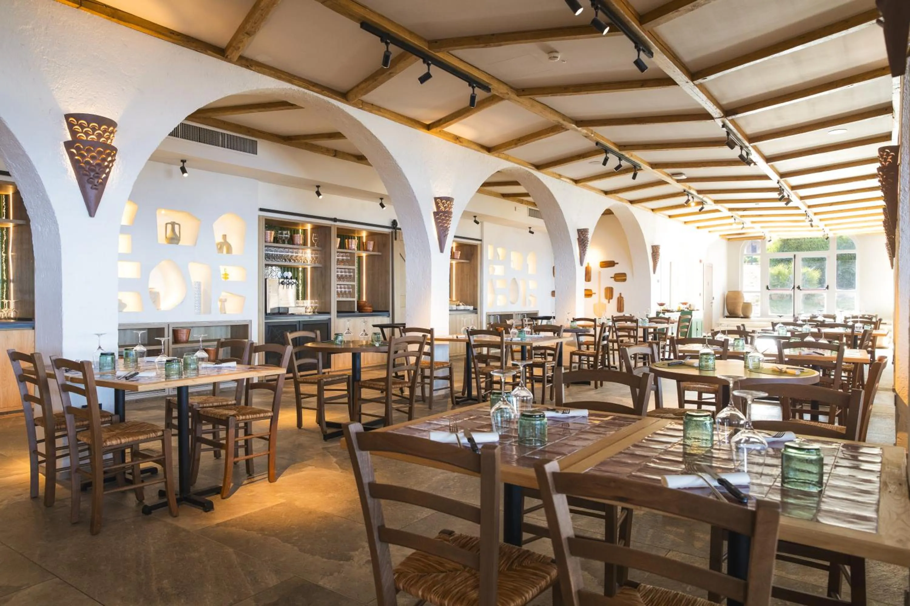 Restaurant/places to eat in Mangia's Sardinia Resort