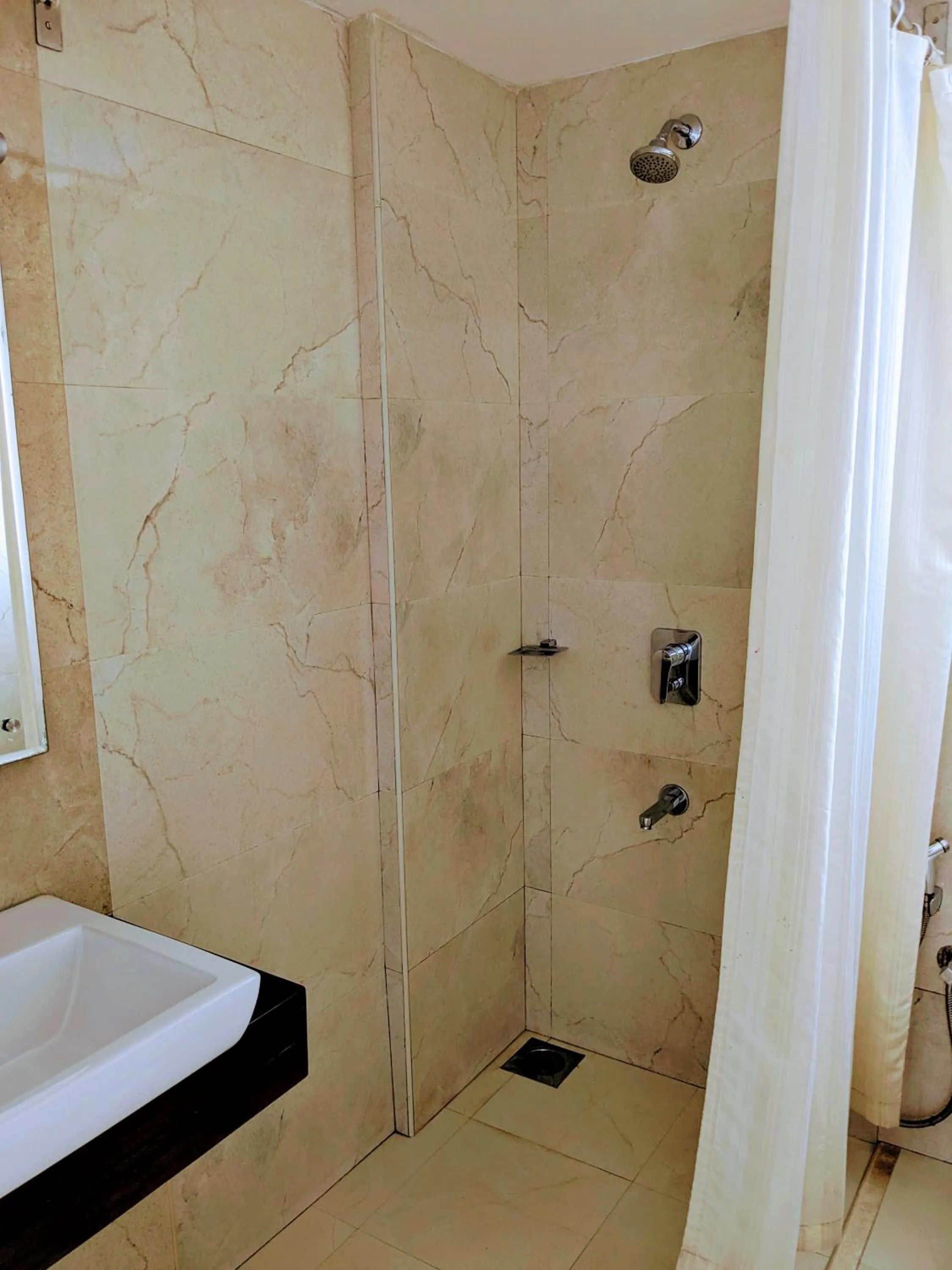 Shower in Niko Hotels