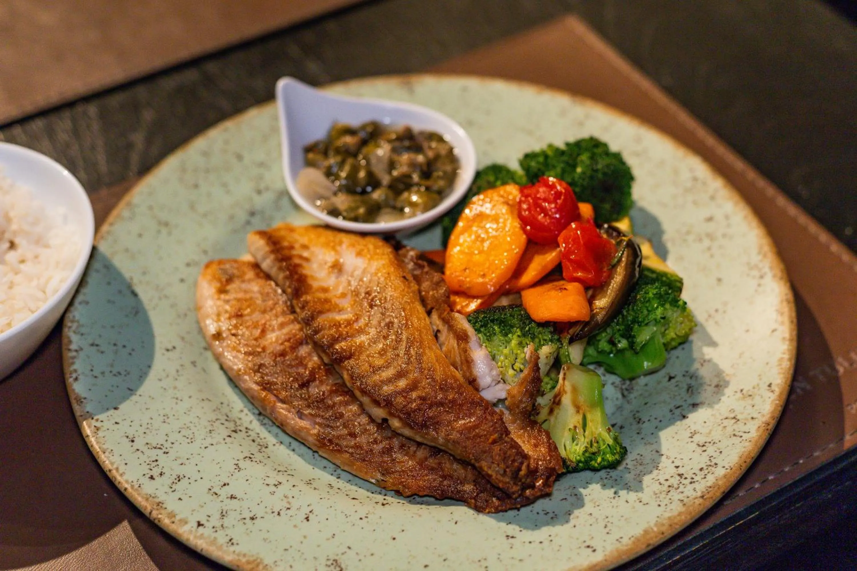 Restaurant/places to eat in Golden Tulip Porto Vitória