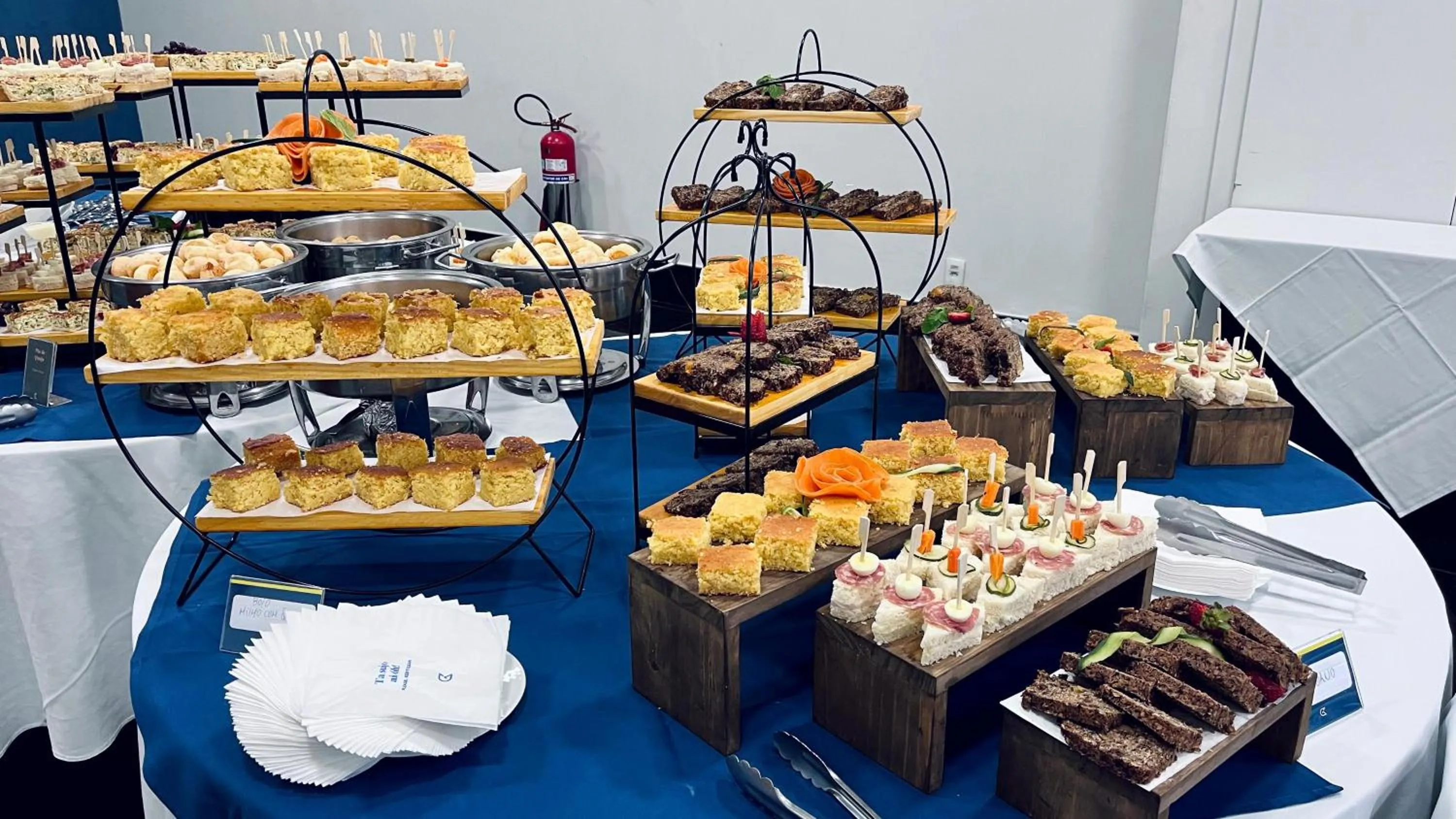 Food in Golden Tulip Porto Vitória