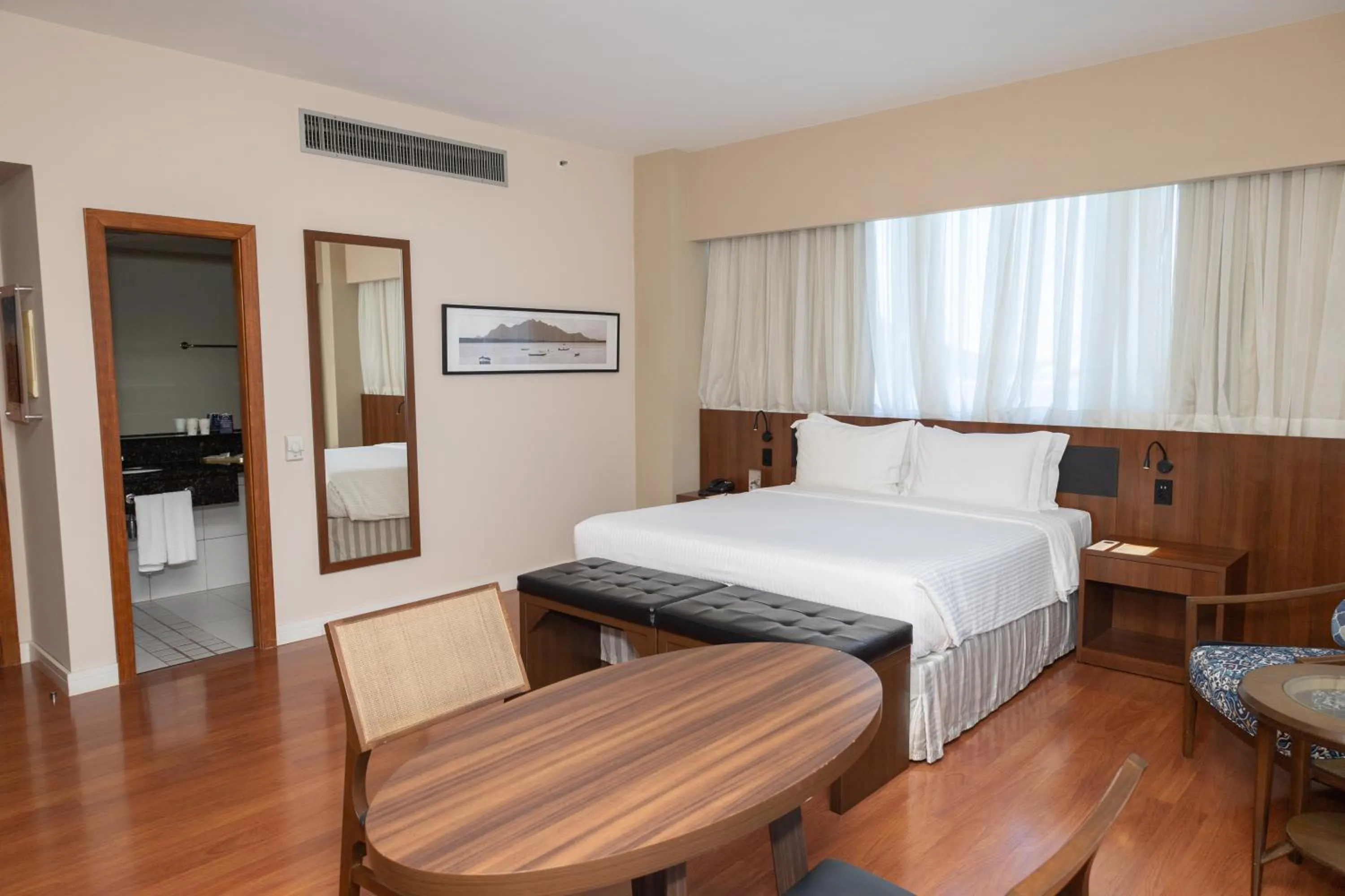 Bed in Golden Tulip Porto Vitória