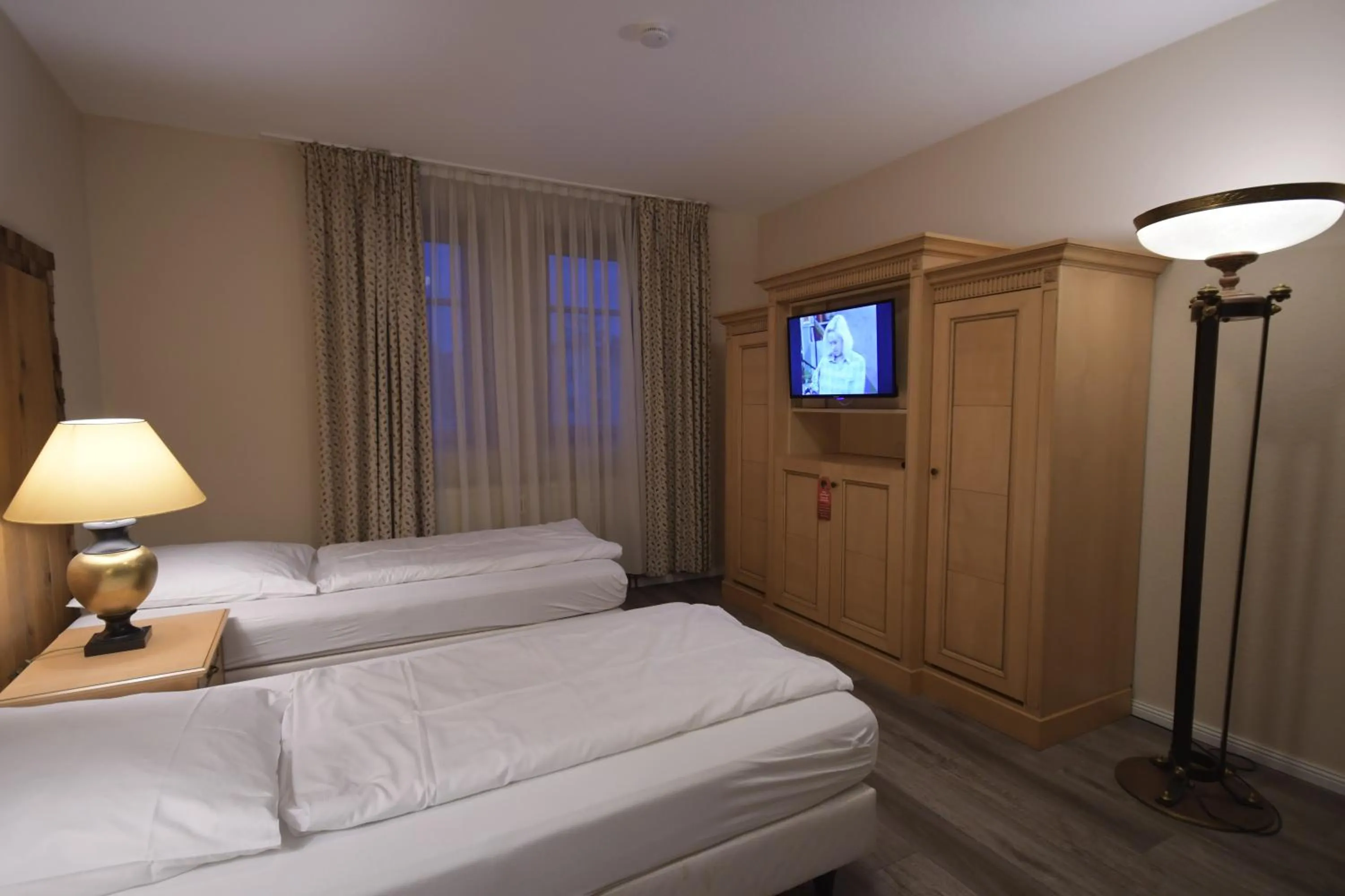 Photo of the whole room, Bed in Gästehaus Bavaria