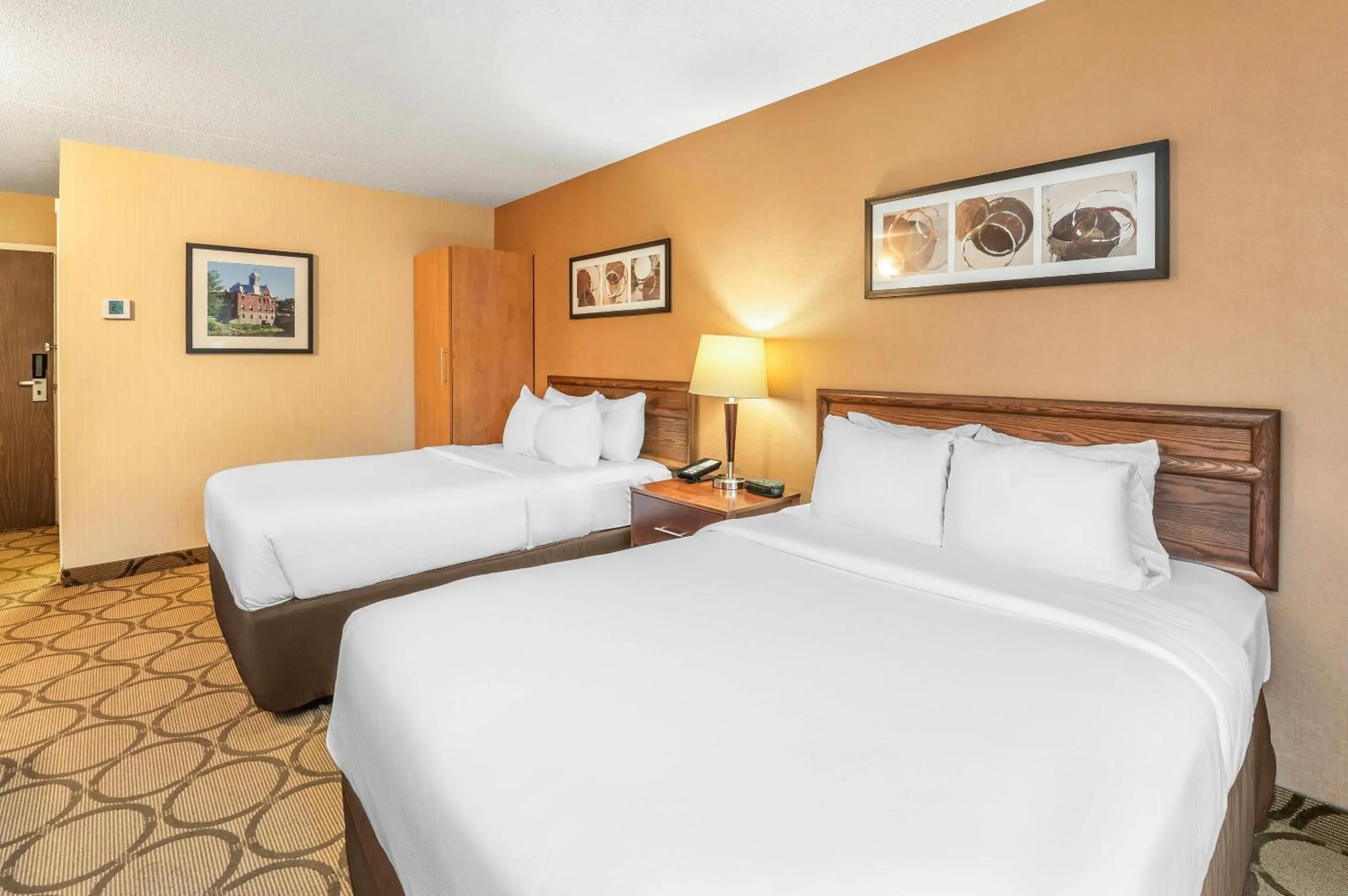 Bedroom in Comfort Inn