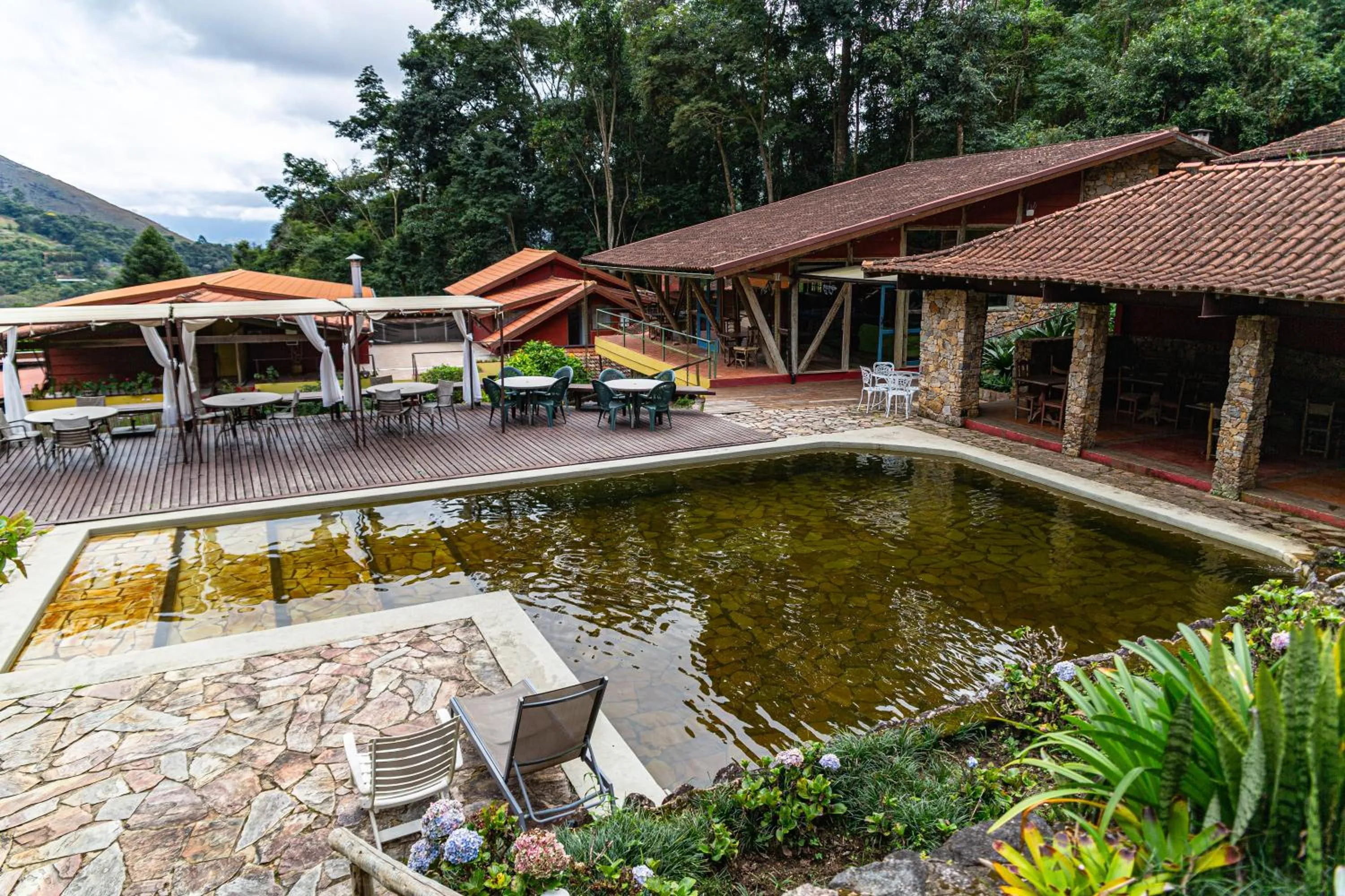 Swimming pool in Pousada Paraíso Açú