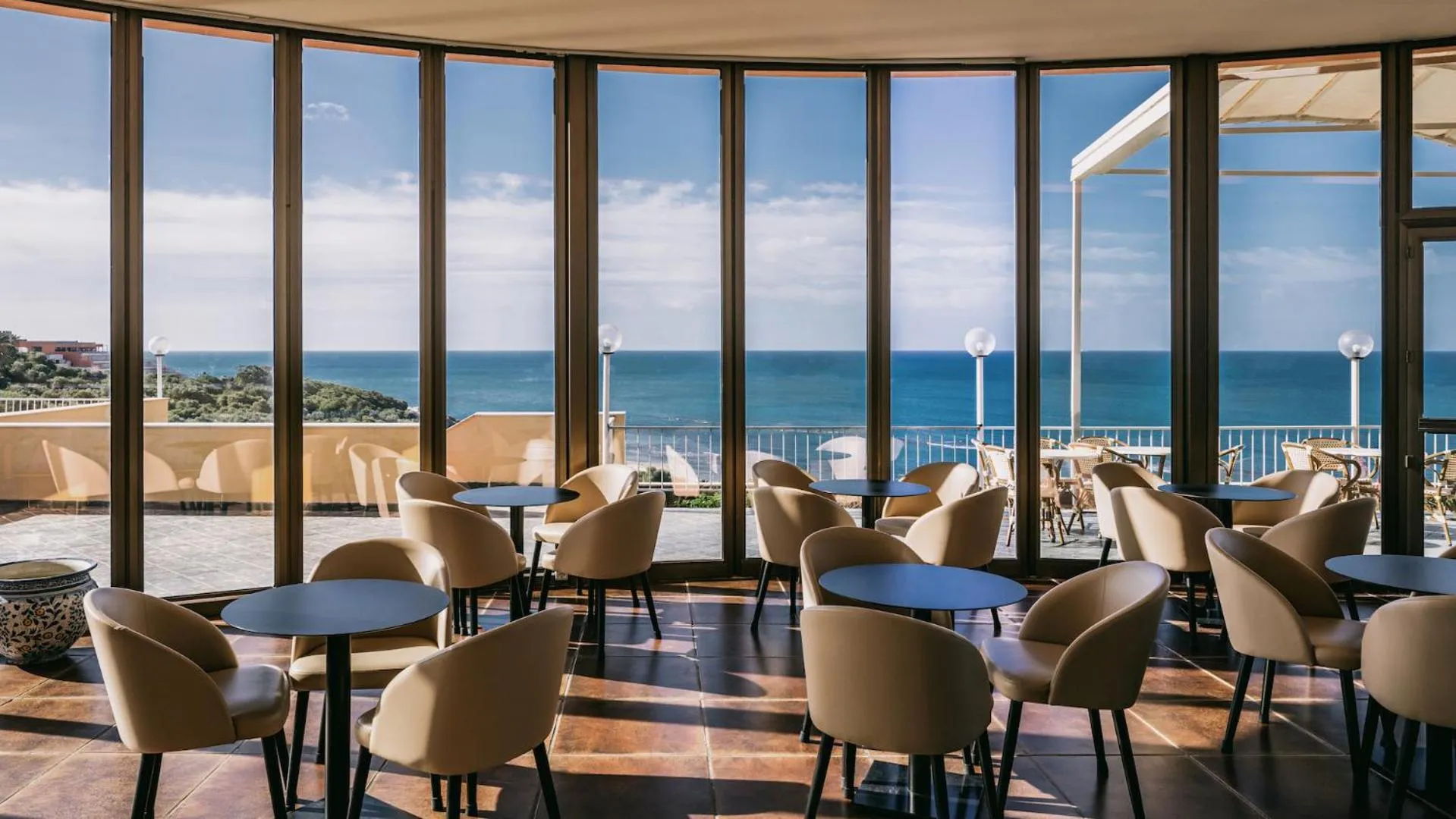 Restaurant/places to eat in MClub Cala Regina