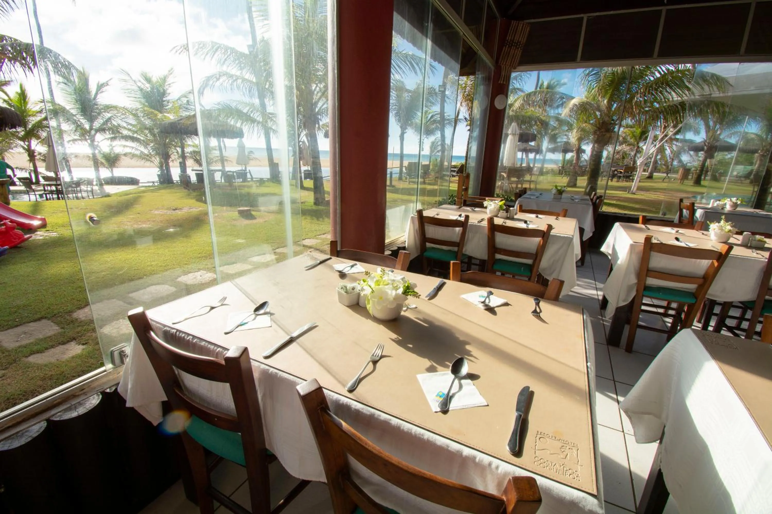Restaurant/places to eat in Resort Costa Dos Coqueiros