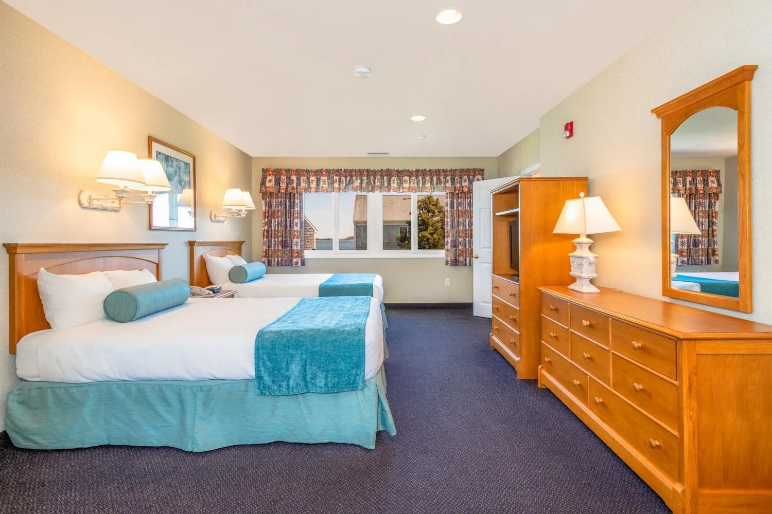 Bedroom, Bed in Green Harbor Resort