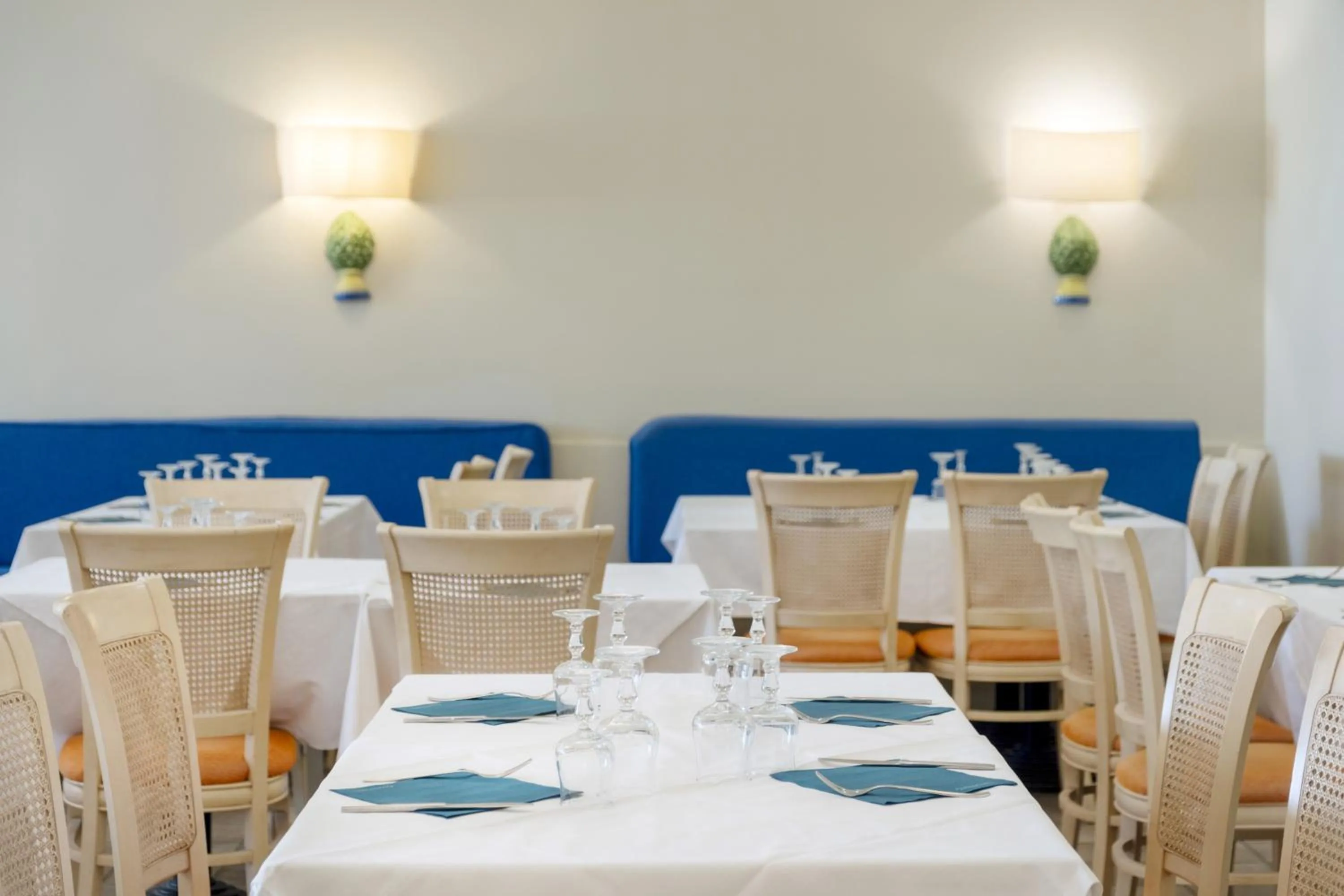 Restaurant/places to eat in Mangia's Selinunte Resort