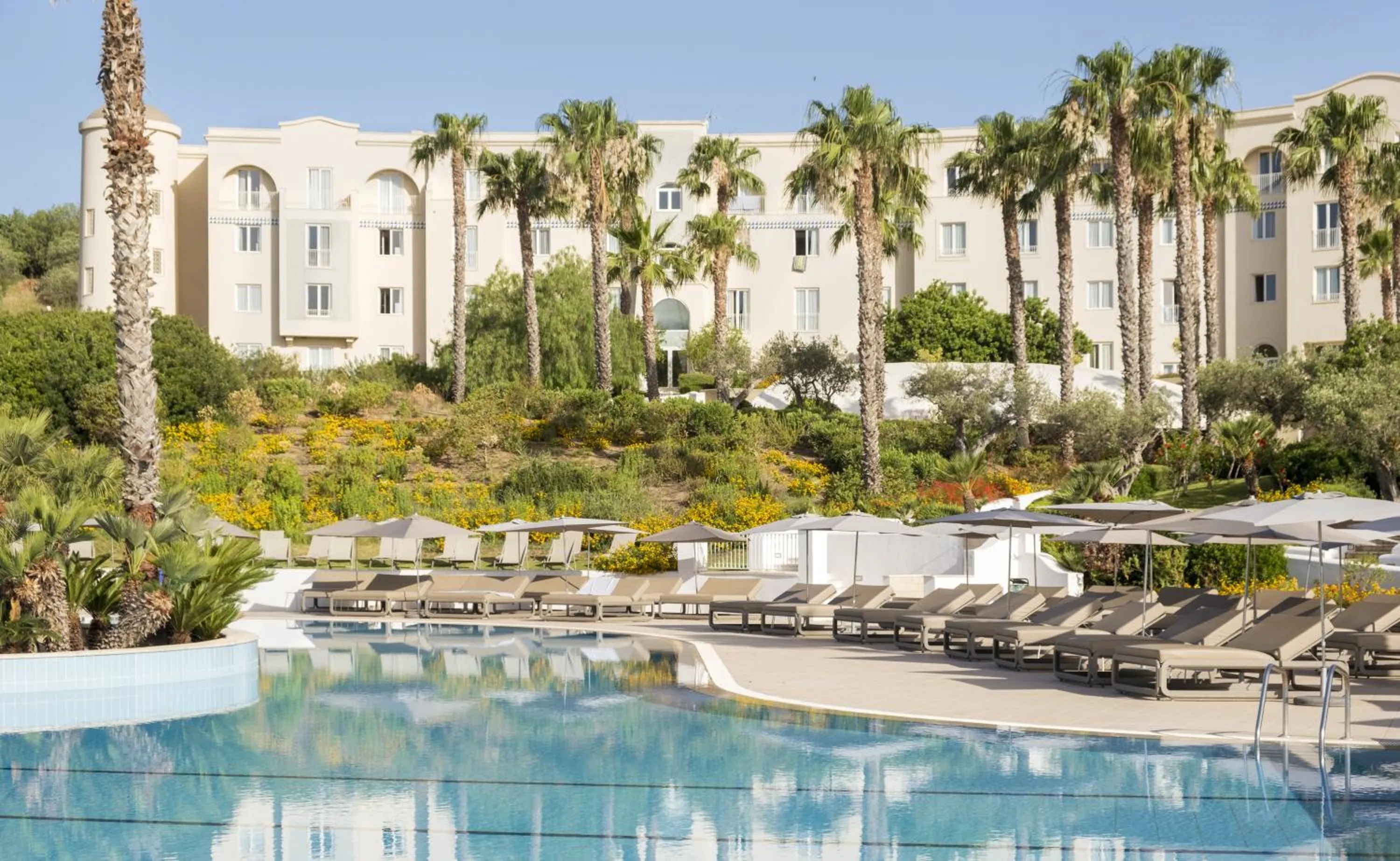 Swimming pool in Mangia's Selinunte Resort