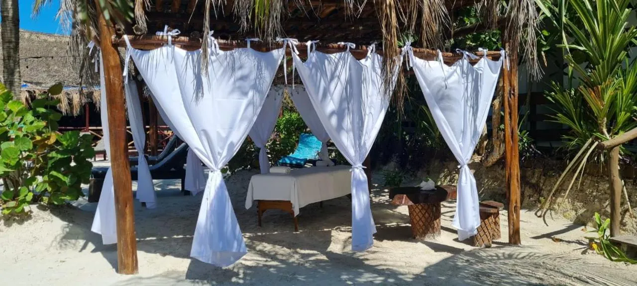 Massage in Hotel Villas Tiburon Adults Only