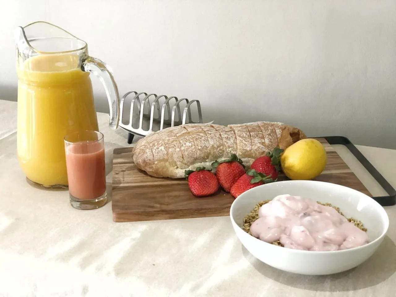 Breakfast in Curry's Post Bed & Breakfast