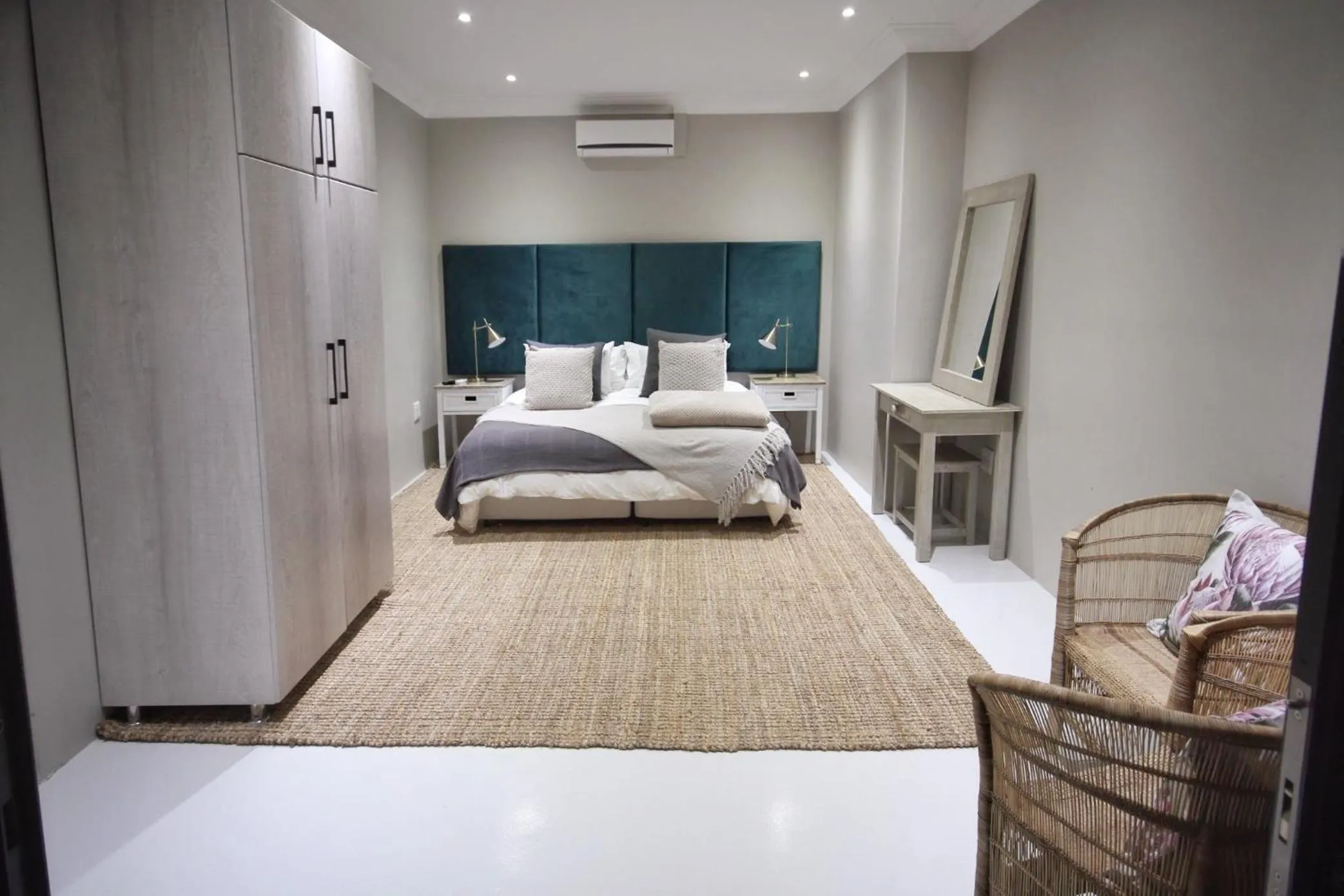 Photo of the whole room, Bed in Curry's Post Bed & Breakfast