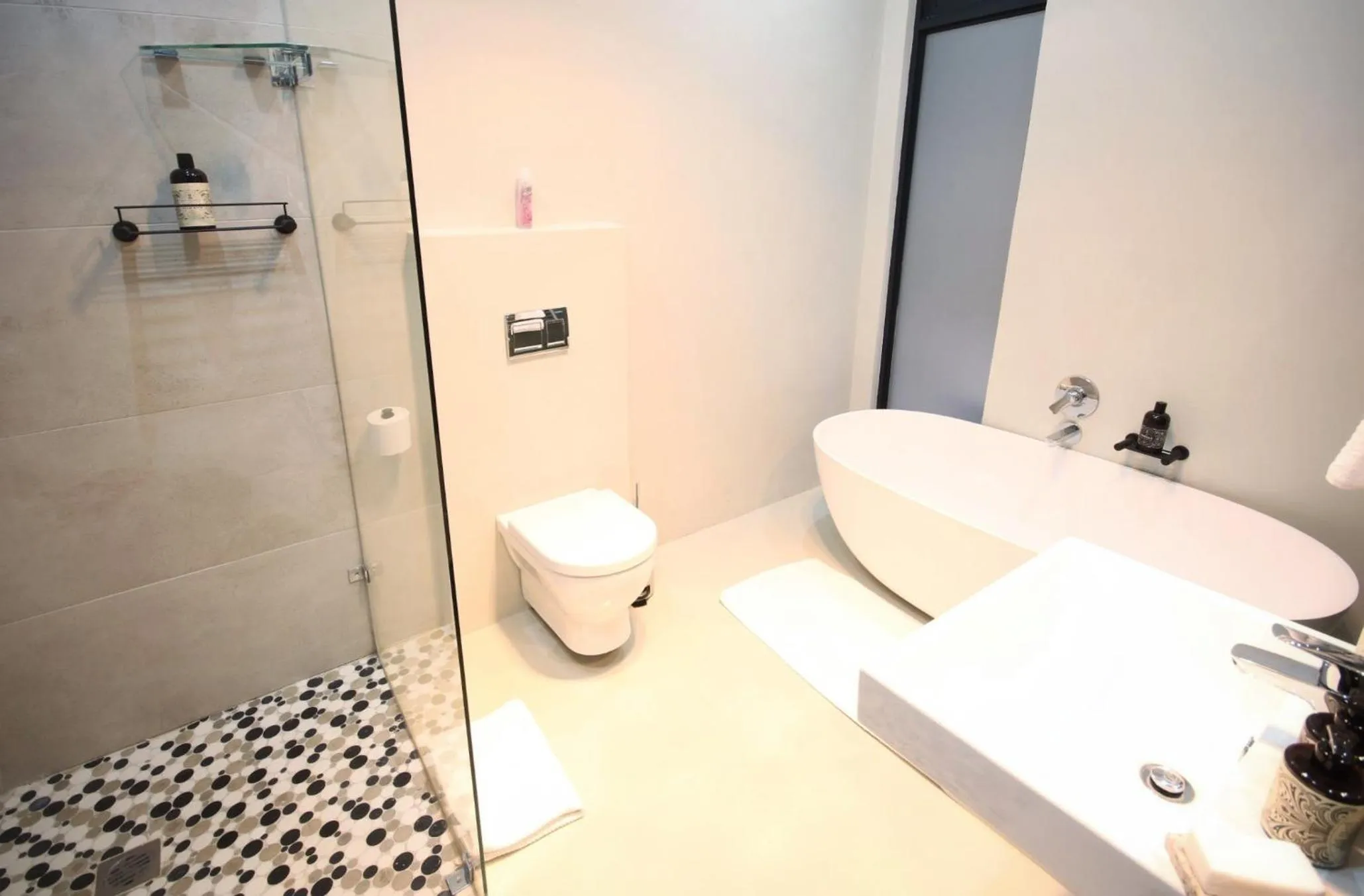 Bathroom in Curry's Post Bed & Breakfast