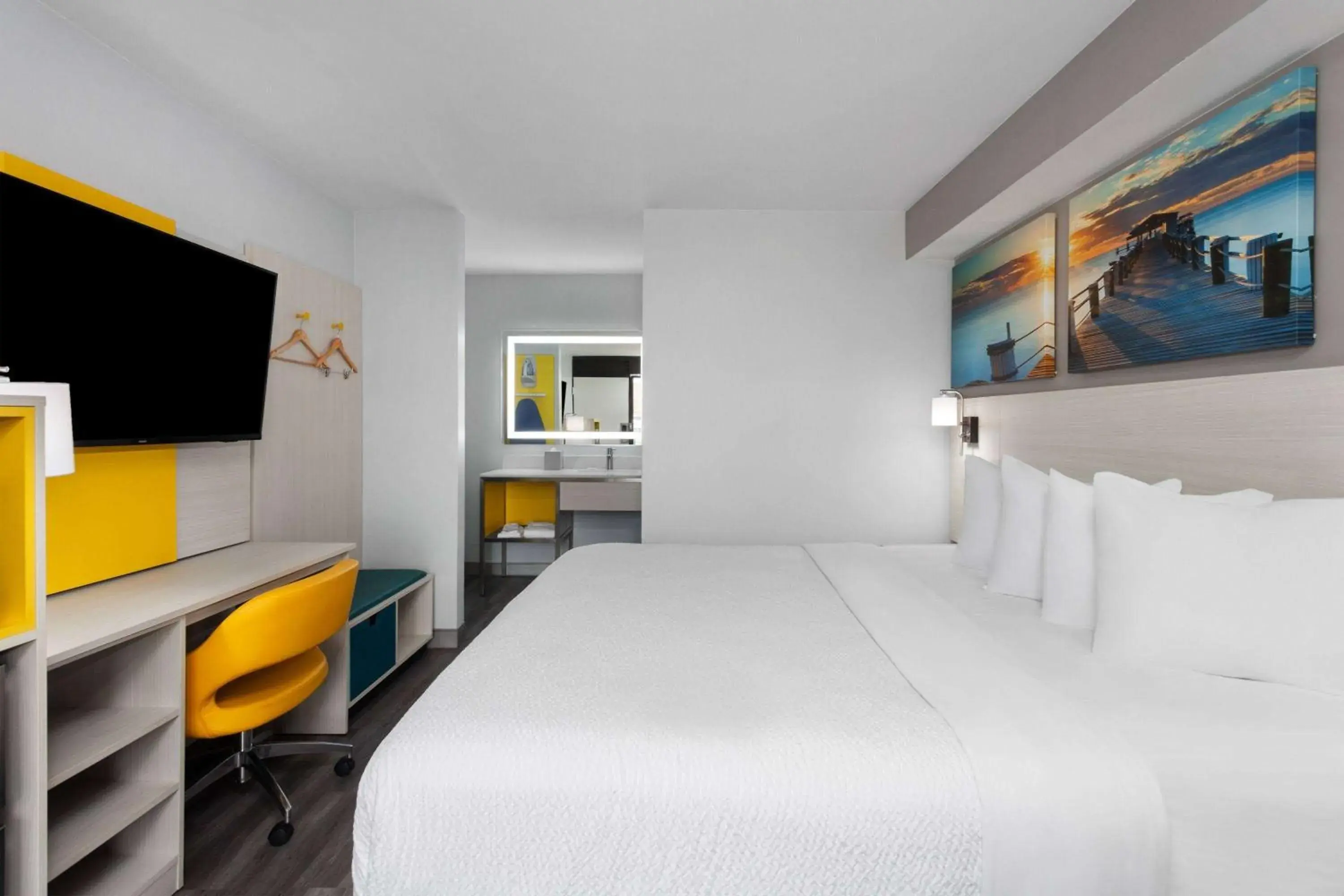 King Room - Non-Smoking in Days-Inn by Wyndham Baltimore Northwest King Room - Non-Smoking in Days-Inn by Wyndham Baltimore Northwest