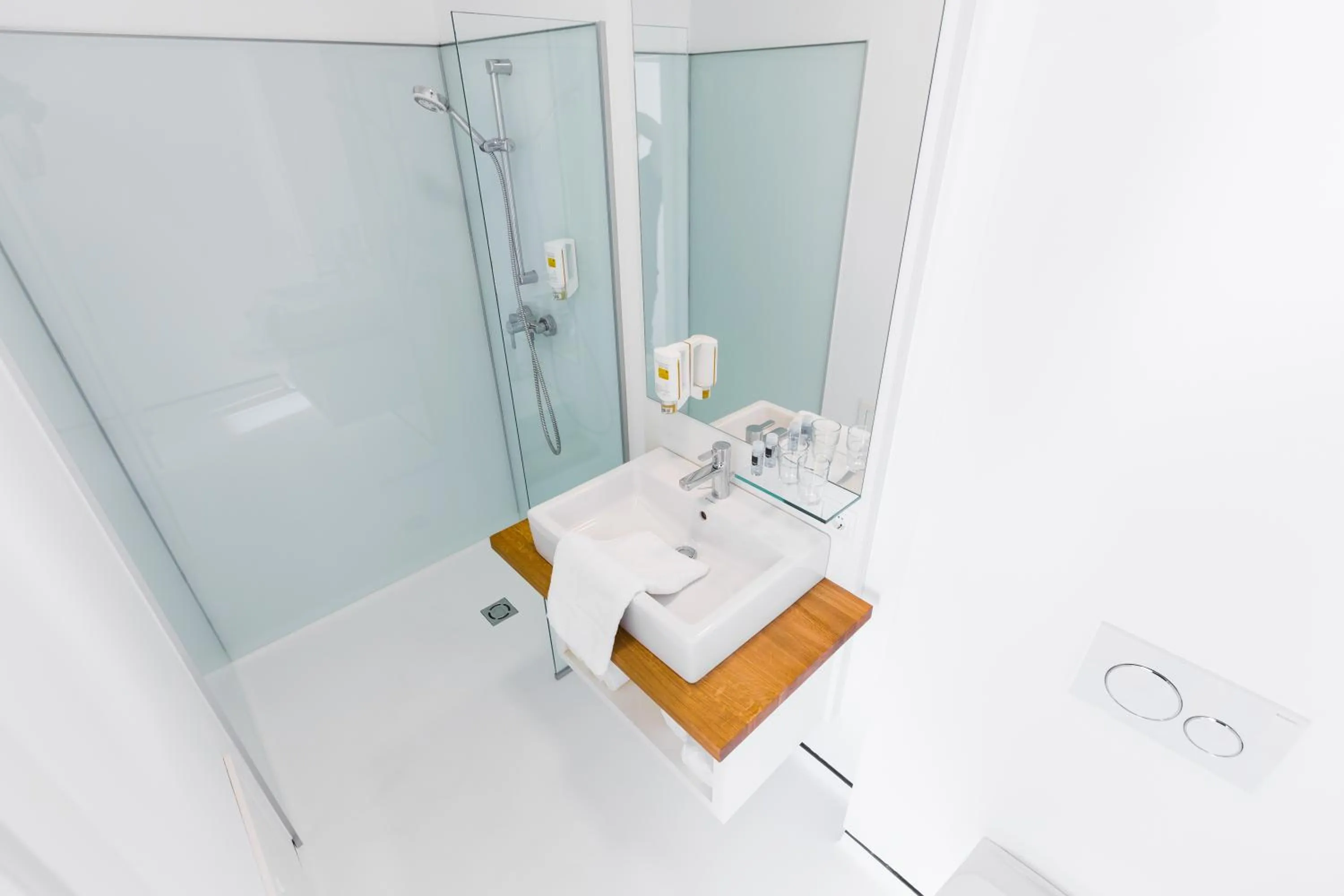 Shower in SHOME Hotel Graz I Self-Check-In I Free Parking