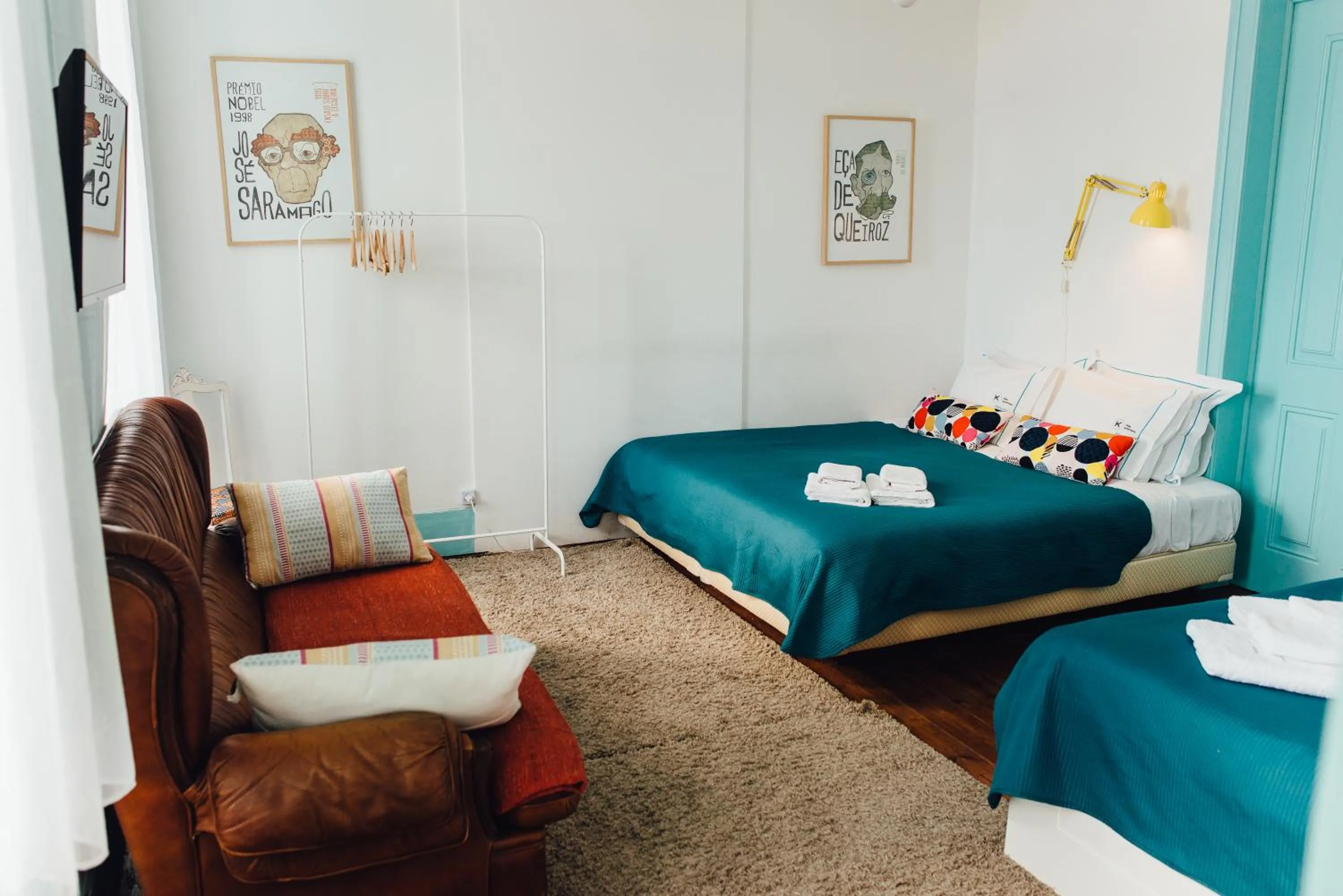 Photo of the whole room, Bed in C&O Guest House Lisbon