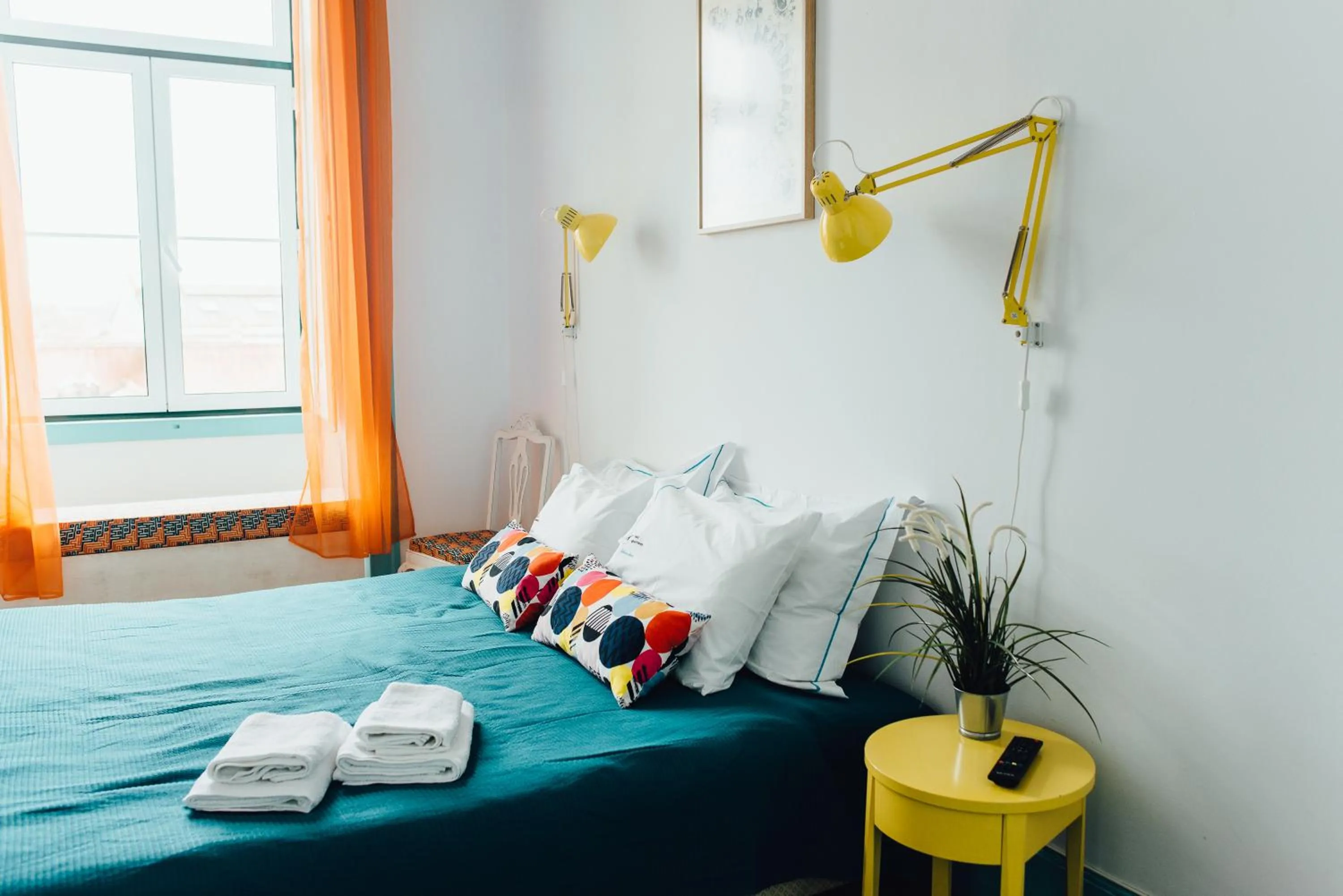 Bedroom, Bed in C&O Guest House Lisbon