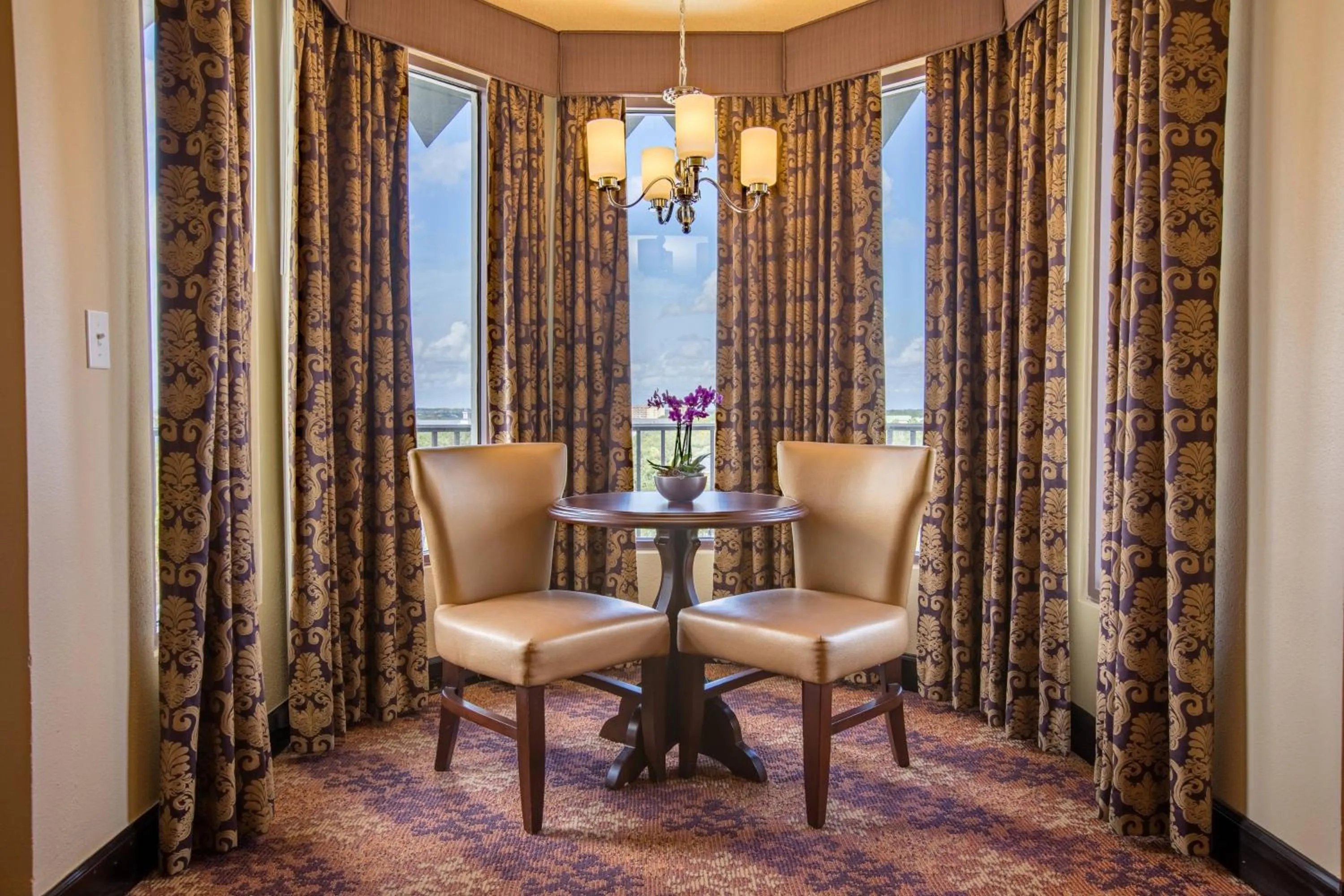 Photo of the whole room in Castle Hotel, Autograph Collection