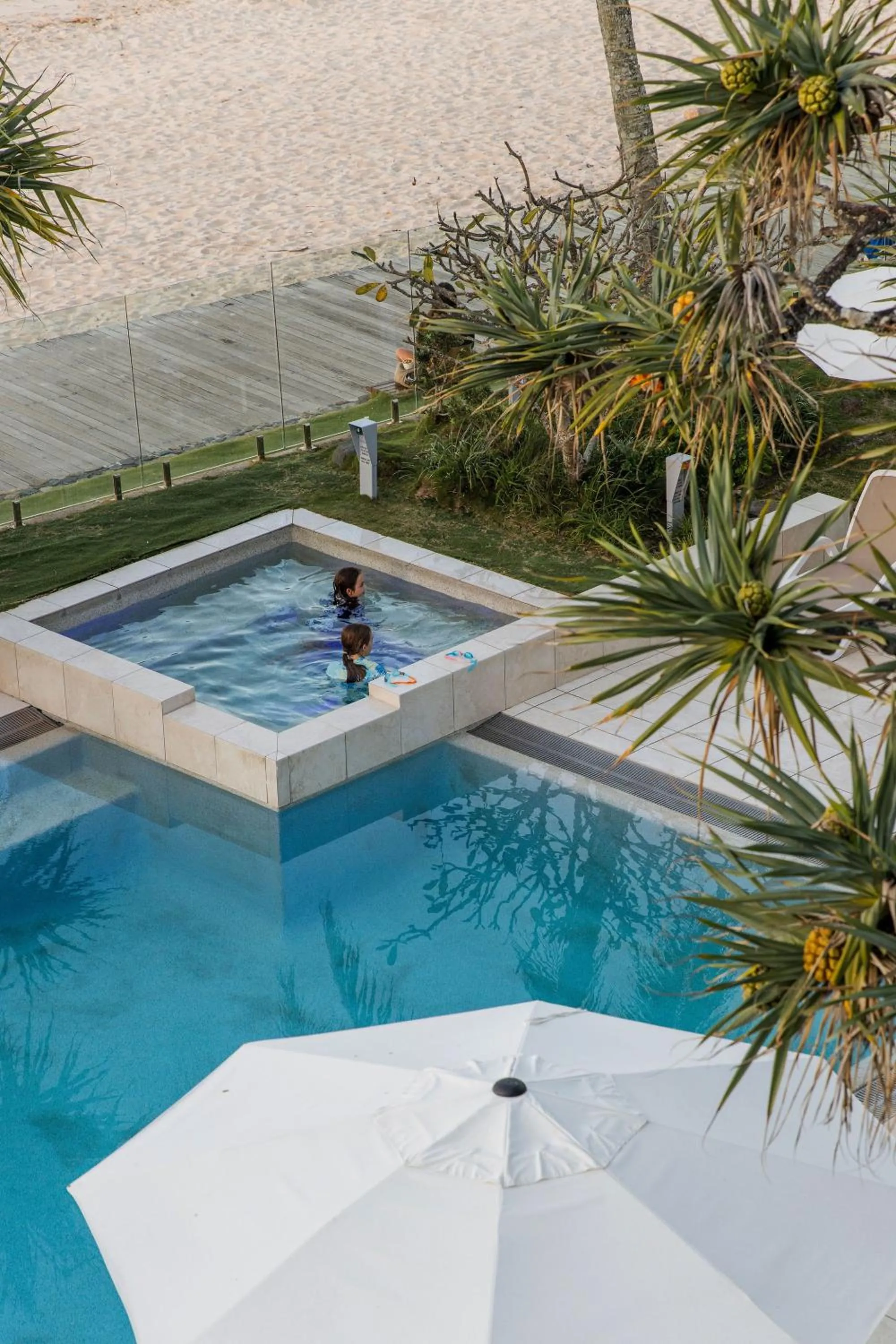 Swimming pool in Fairshore Noosa