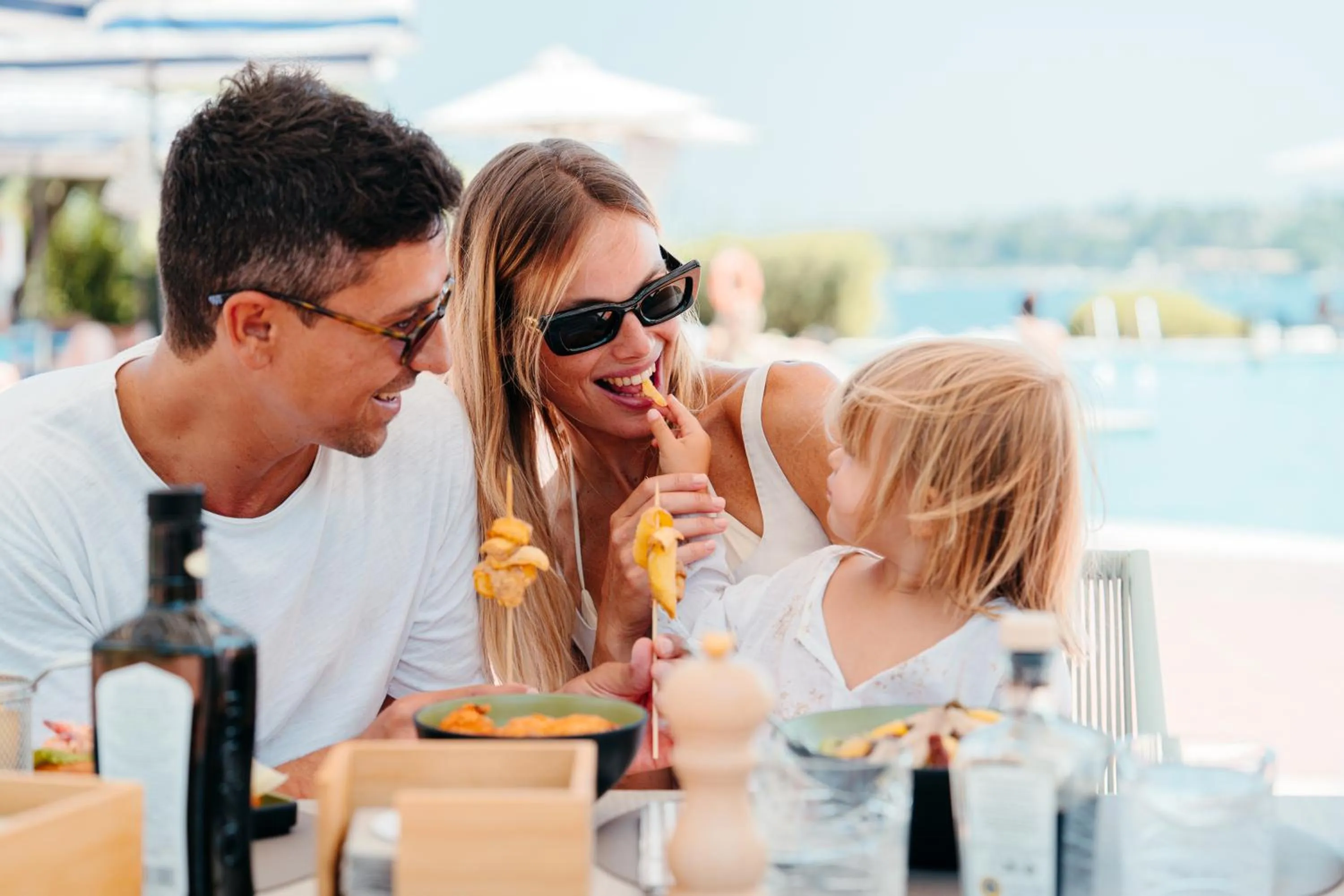 Family in Mangia's Brucoli, Sicily, Autograph Collection