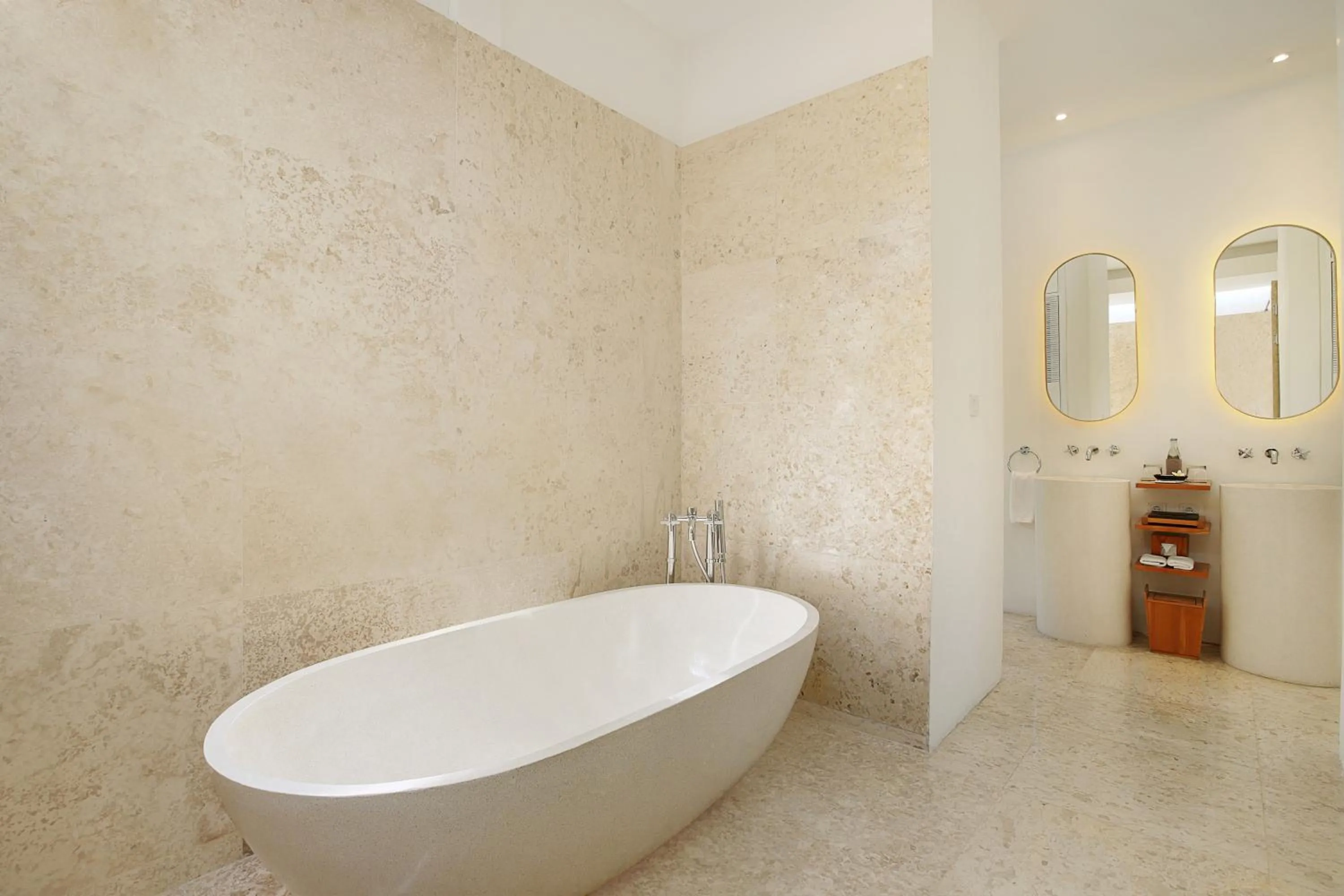 Shower in Uma Sapna Seminyak