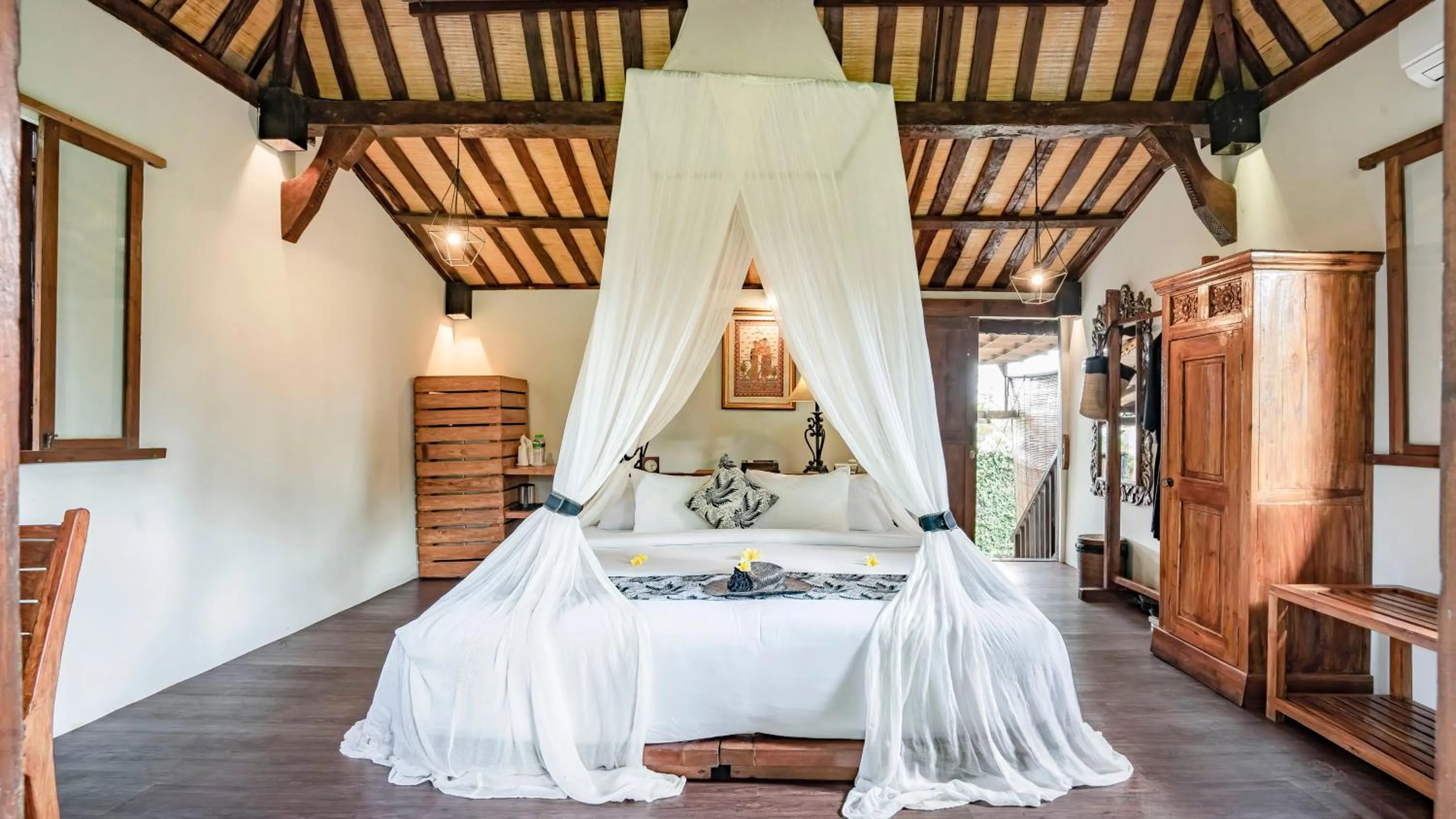 Bed in KajaNe Yangloni at Ubud Bali