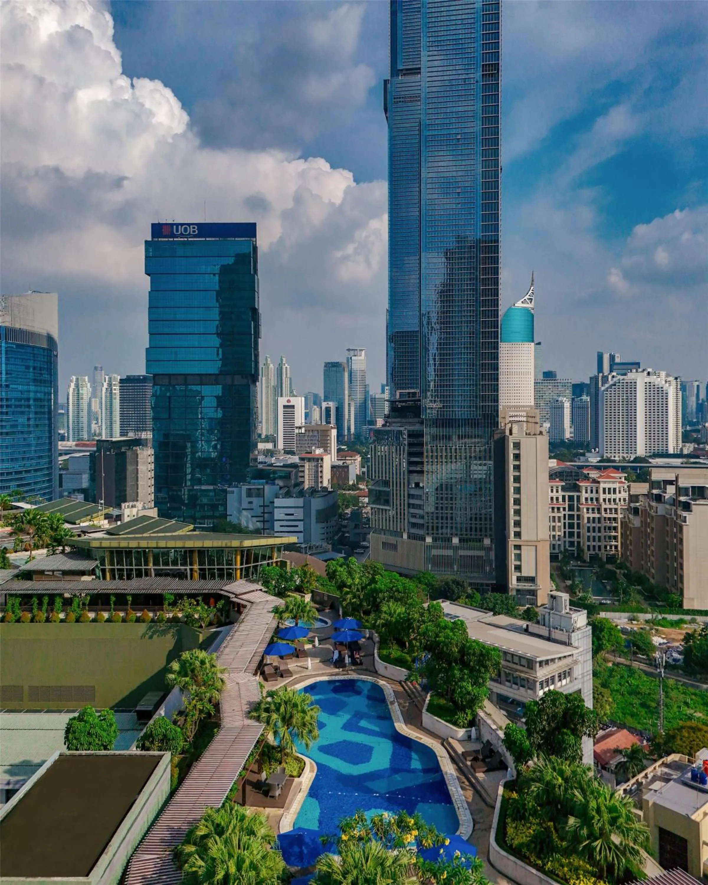 Pool view in Hotel Indonesia Kempinski Jakarta
