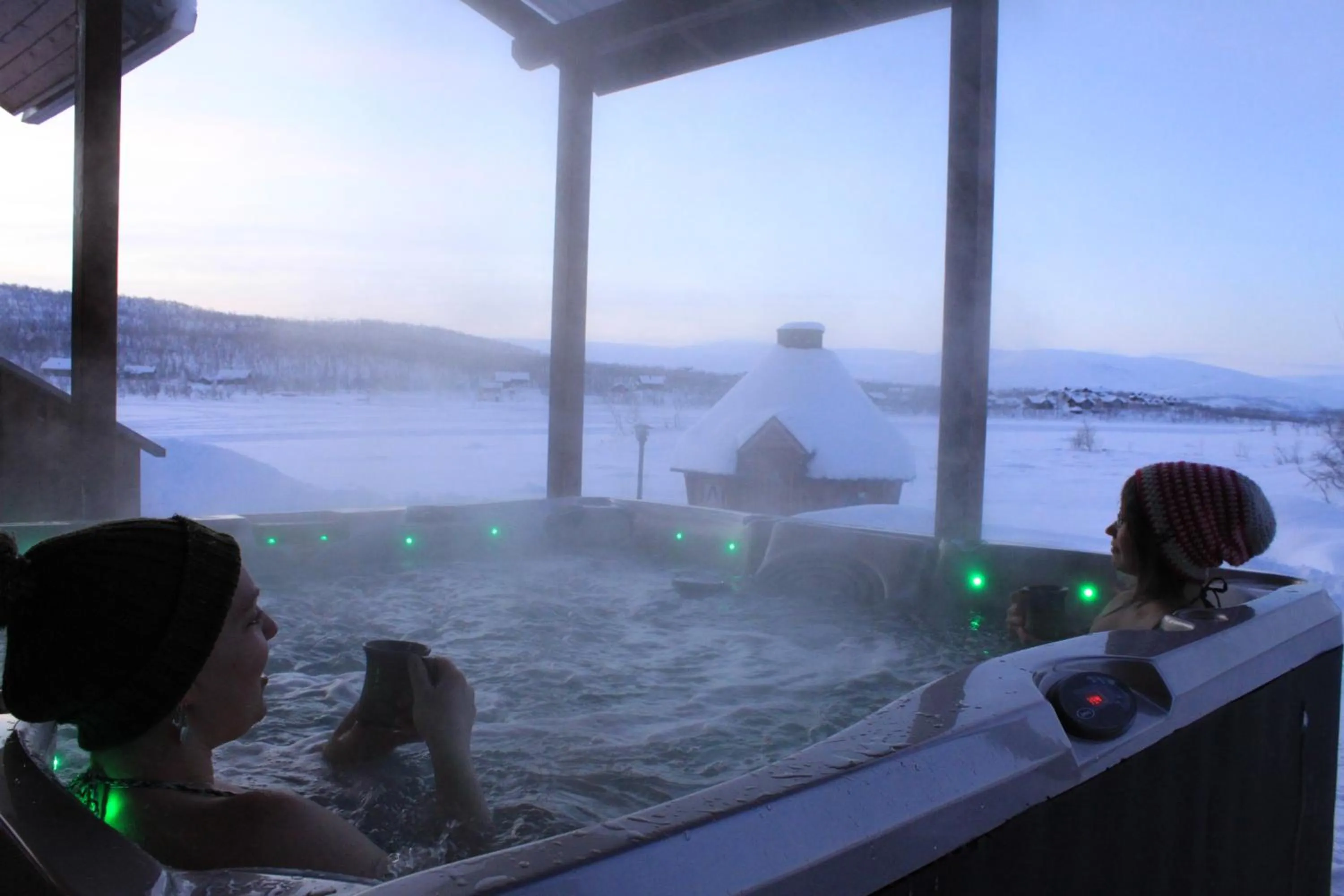 People in Tundrea Holiday Resort