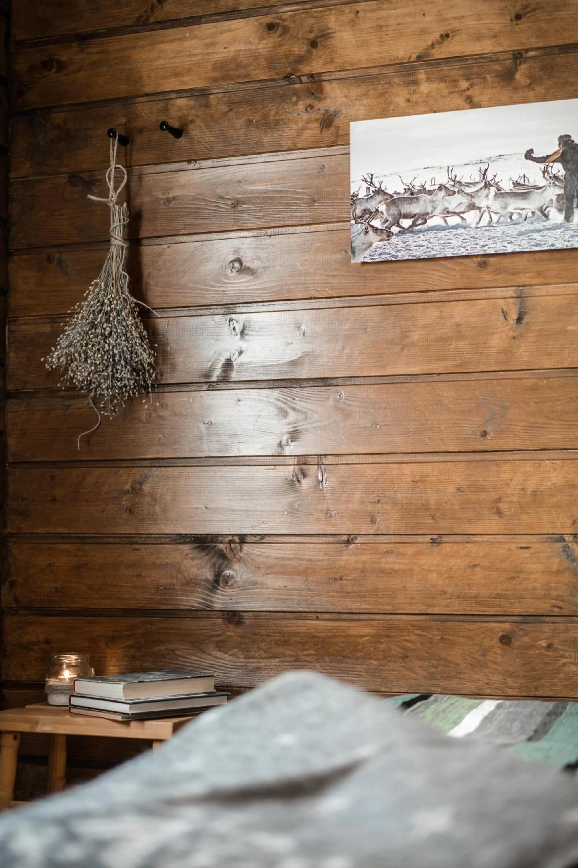 Decorative detail, Bed in Tundrea Holiday Resort