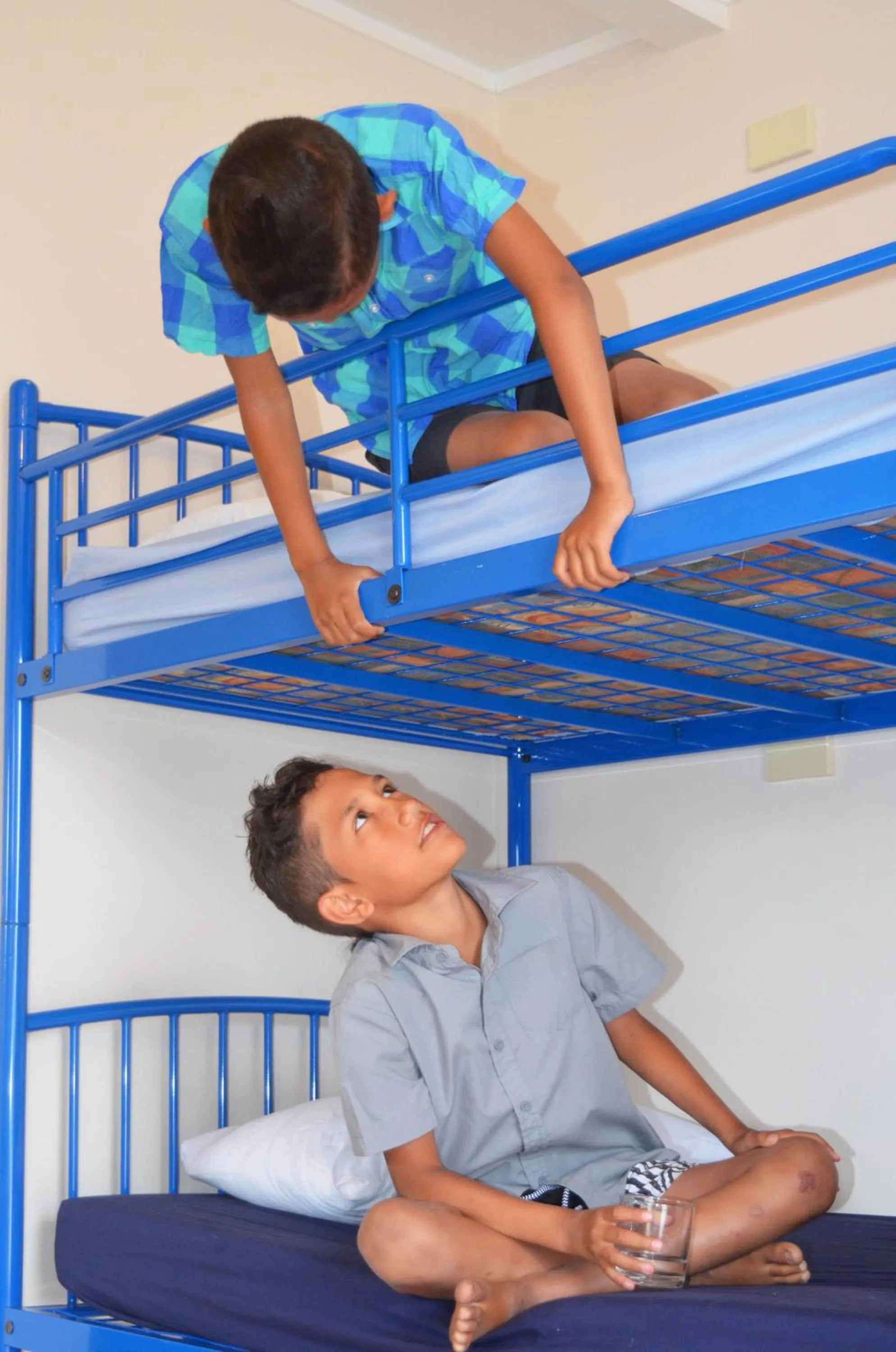 People, Bed in Beachcomber Lodge & Backpacker