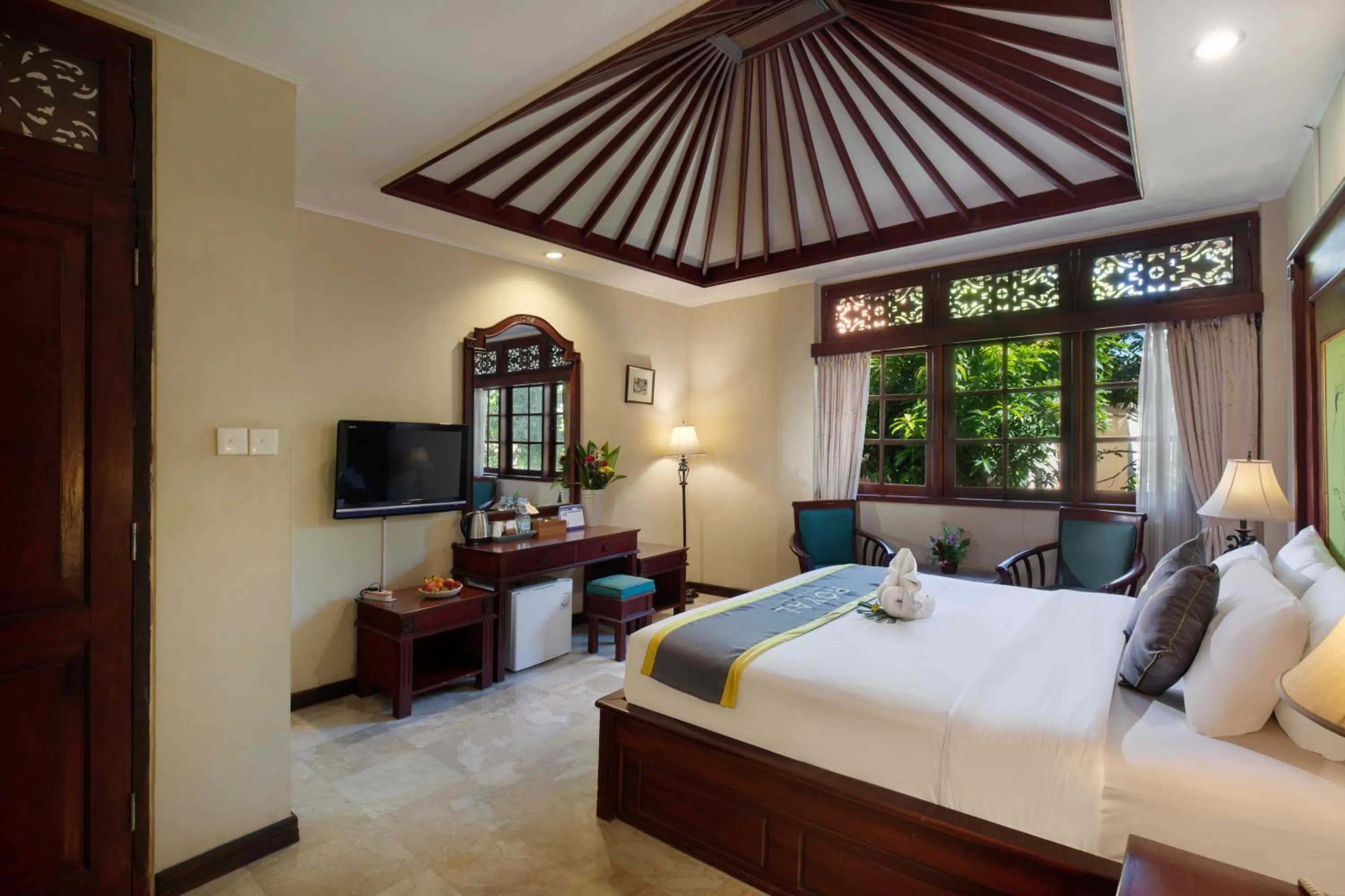Bedroom, Bed in Royal Hotel and Villa Bali