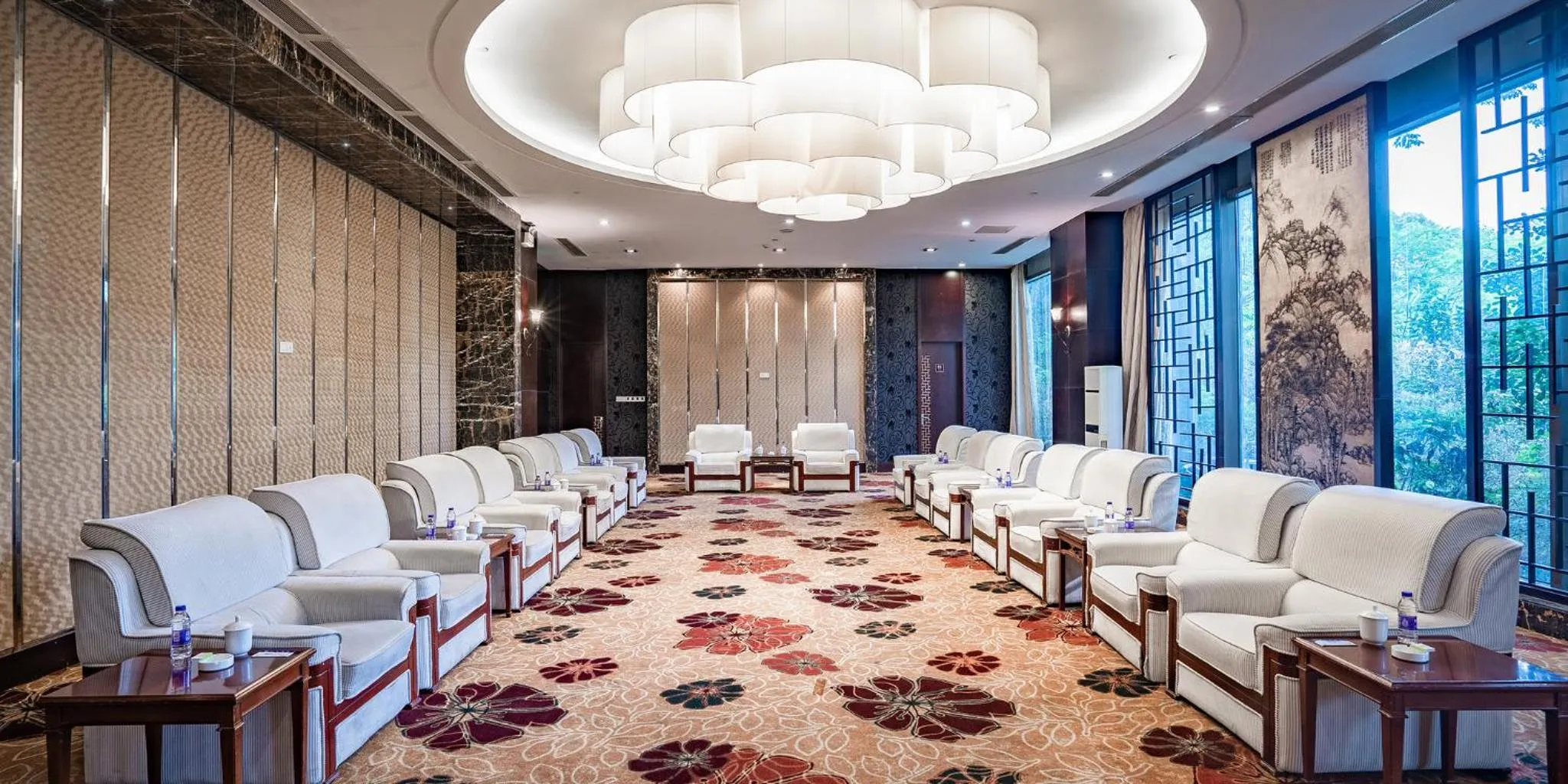 Meeting/conference room in Holiday Inn Changzhou Wujin by IHG