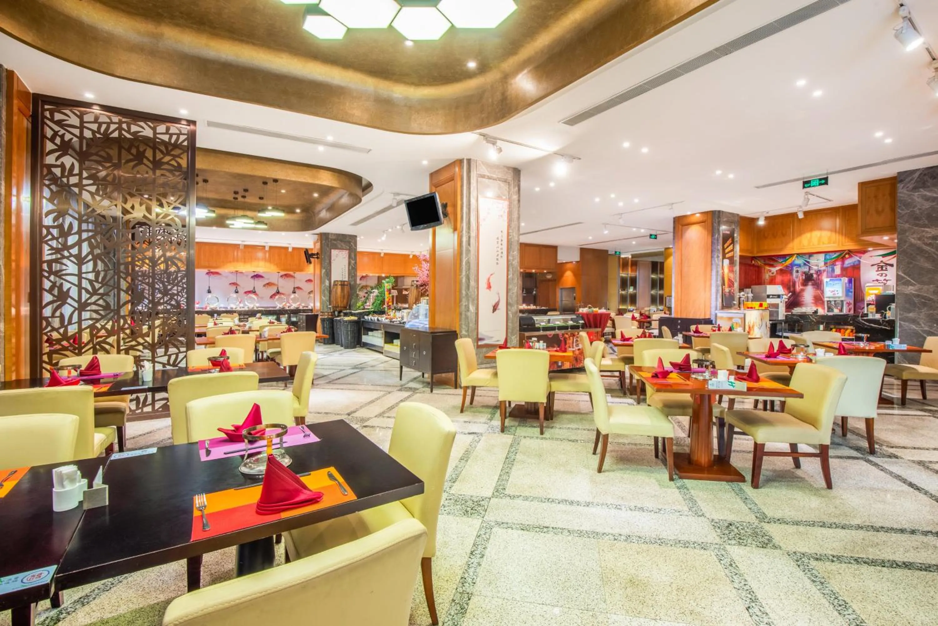 Restaurant/places to eat in Holiday Inn Changzhou Wujin by IHG