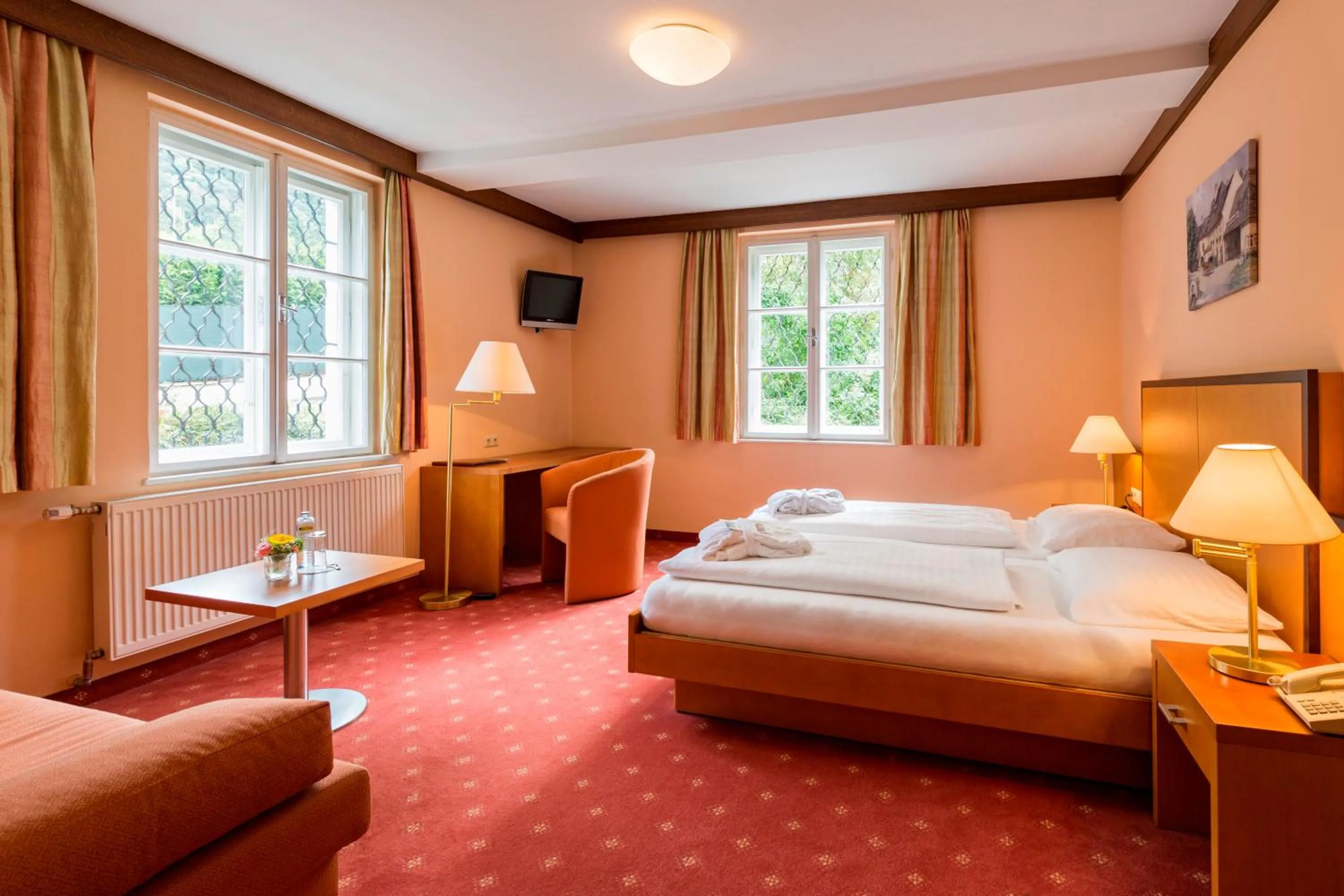 Photo of the whole room, Bed in Hotel Restaurant Höldrichsmühle