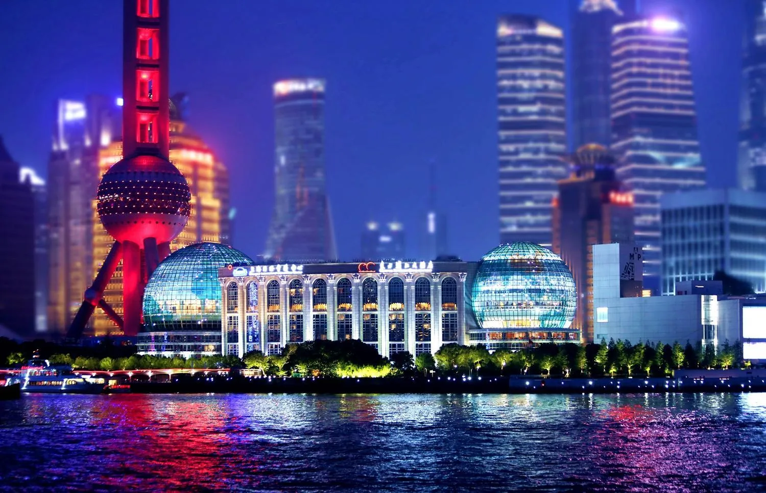 Property building in Oriental Riverside Bund View Hotel (Shanghai International Convention Center)