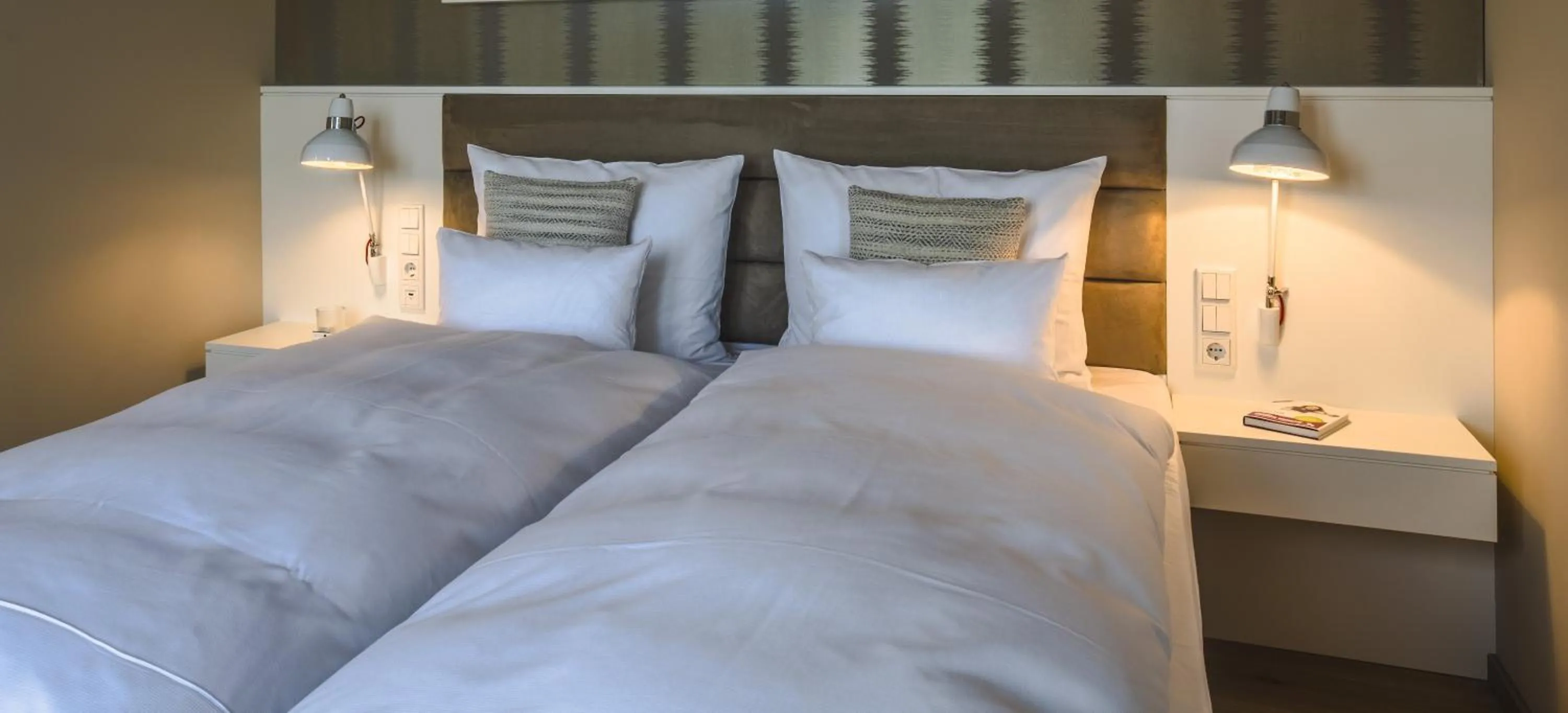 Photo of the whole room, Bed in Wellings Parkhotel