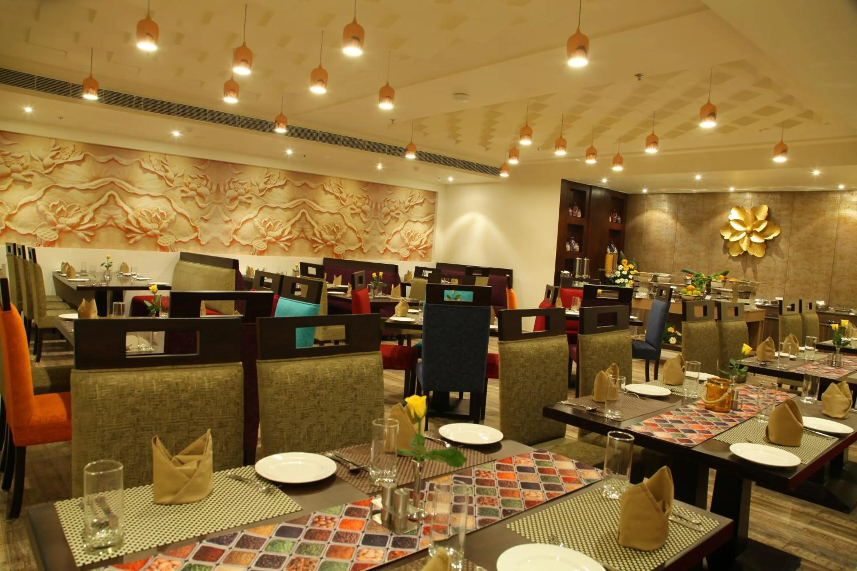 Restaurant/places to eat in Hotel WJ Grand